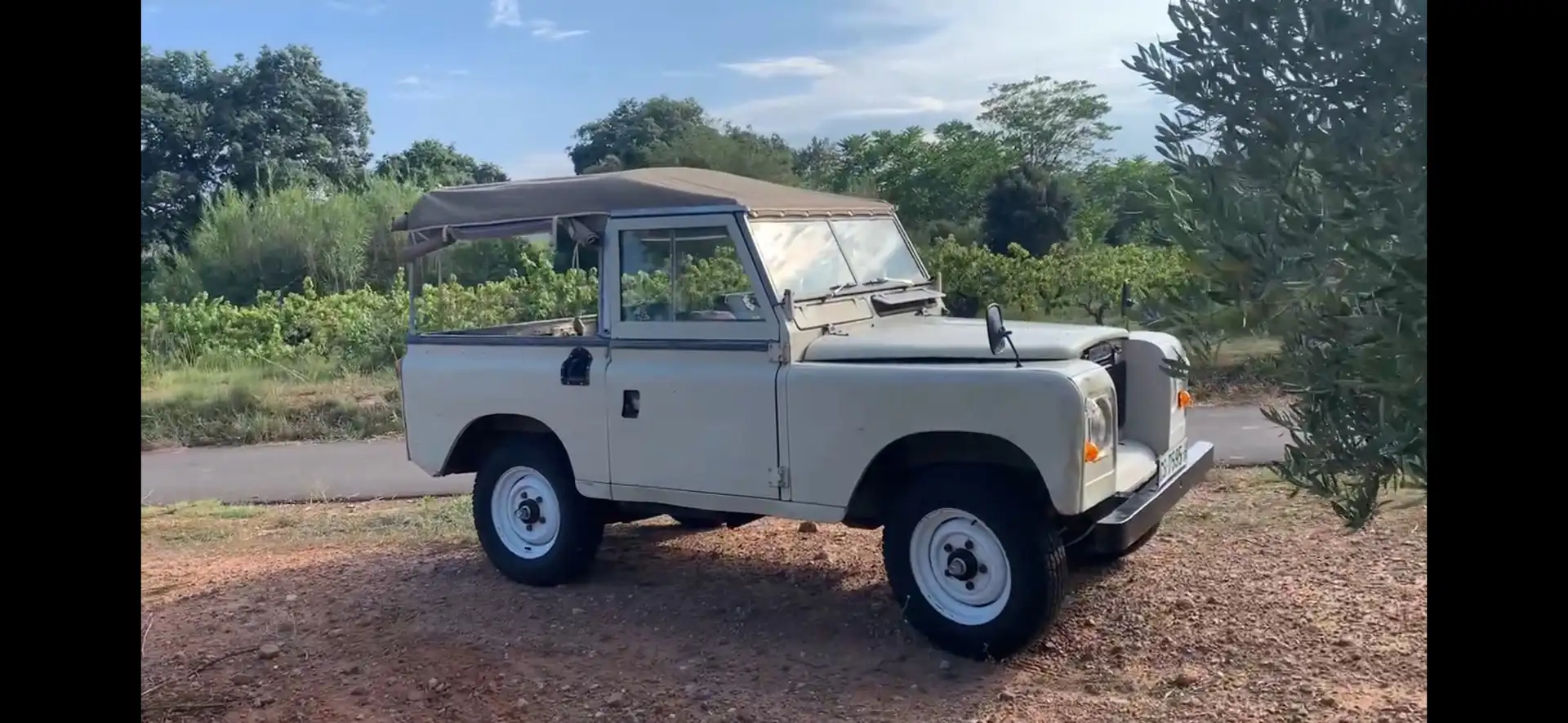 Land Rover Series softop Beige - 1