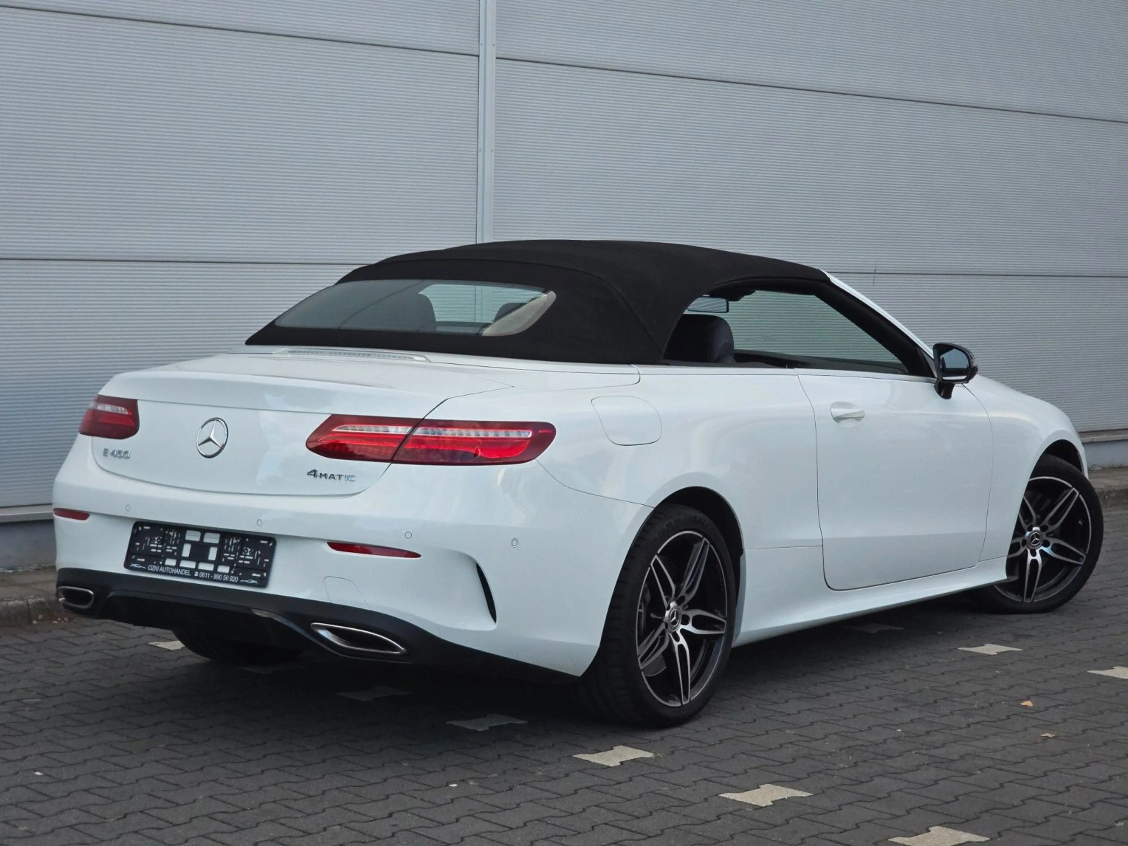 Mercedes-Benz E 450 E Cabrio E 450 4Matic — photo 12
