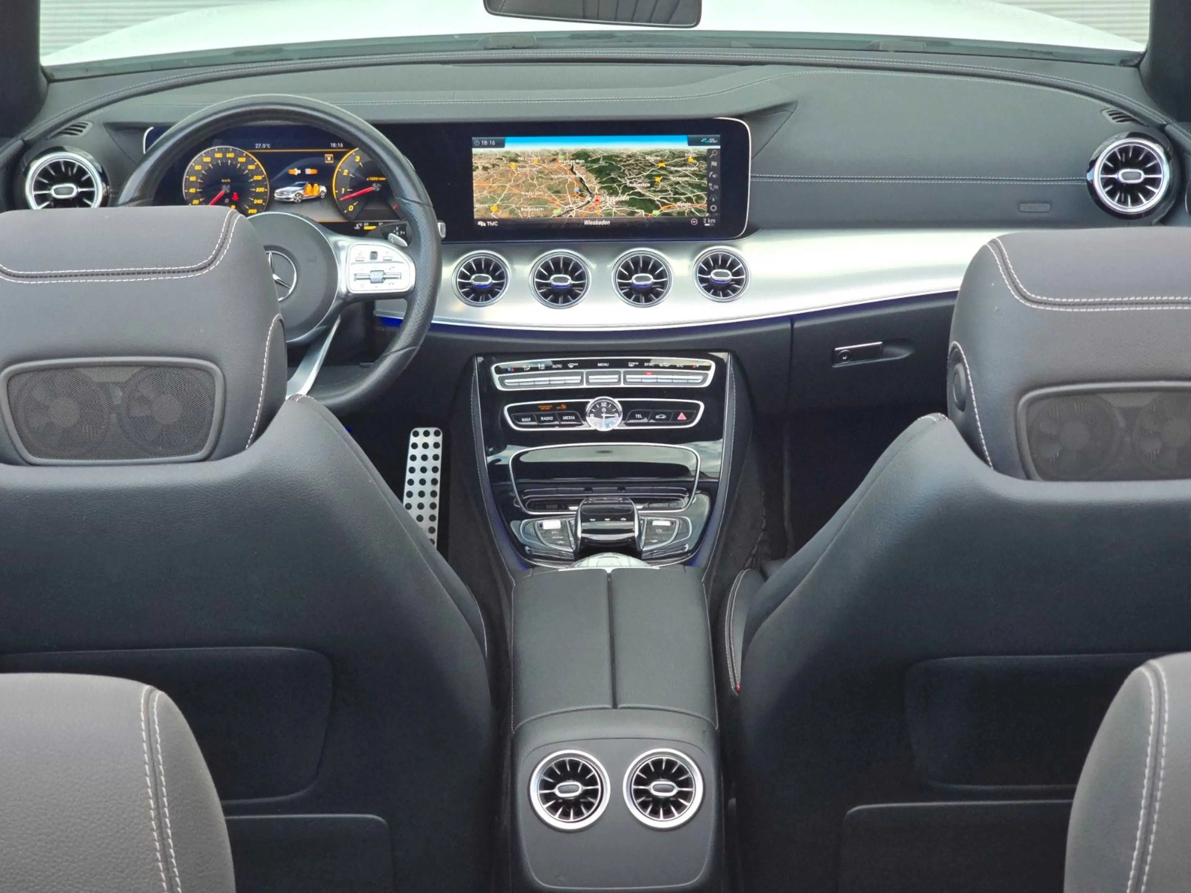 Mercedes-Benz E 450 E Cabrio E 450 4Matic — photo 11