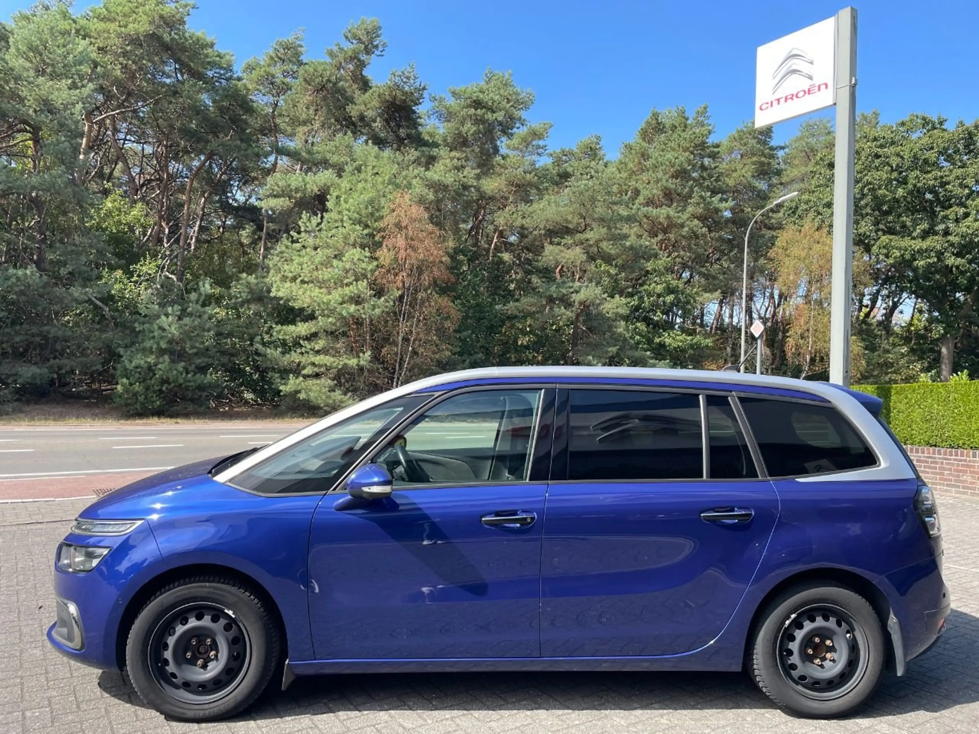 Citroen Grand C4 Picasso 1.2 Turbo 130 pk Shine — photo 3