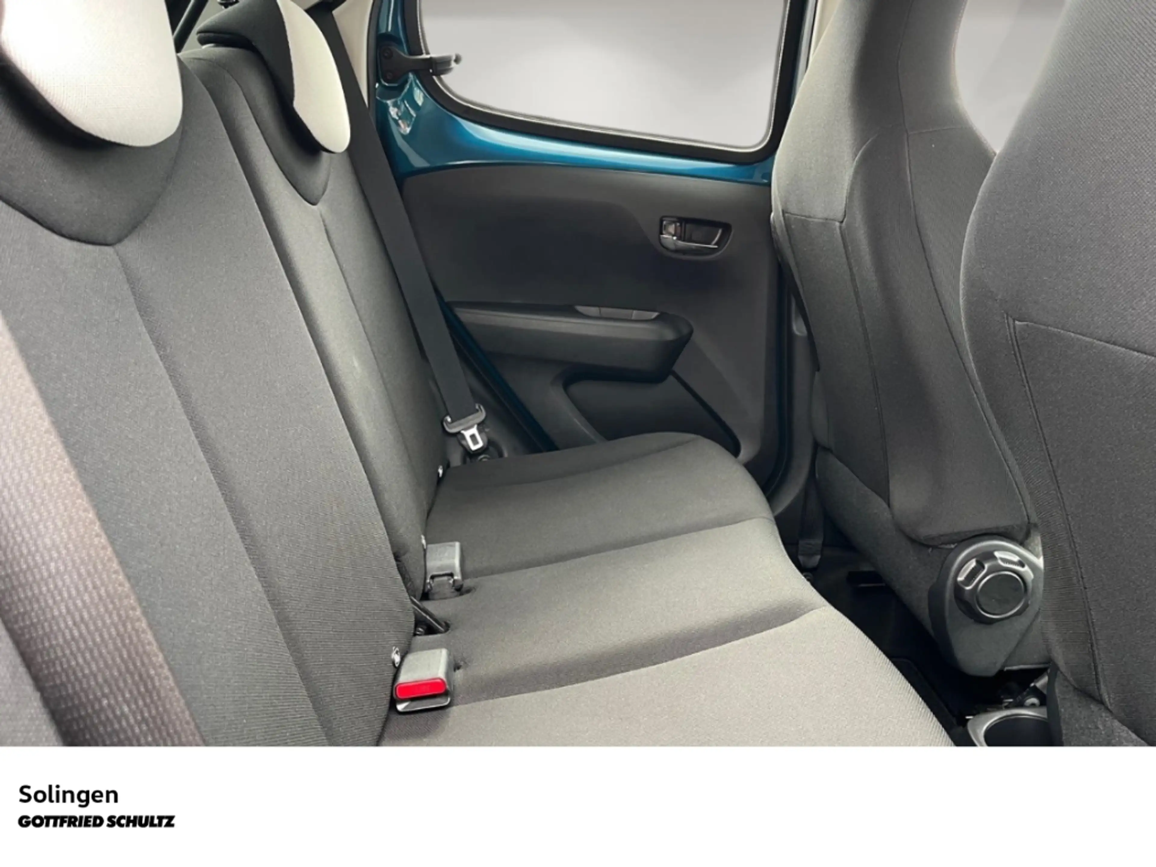 Citroen C1 1.0 Shine Klima   Kamera   SHZ   ACAA   Isofix — photo 6