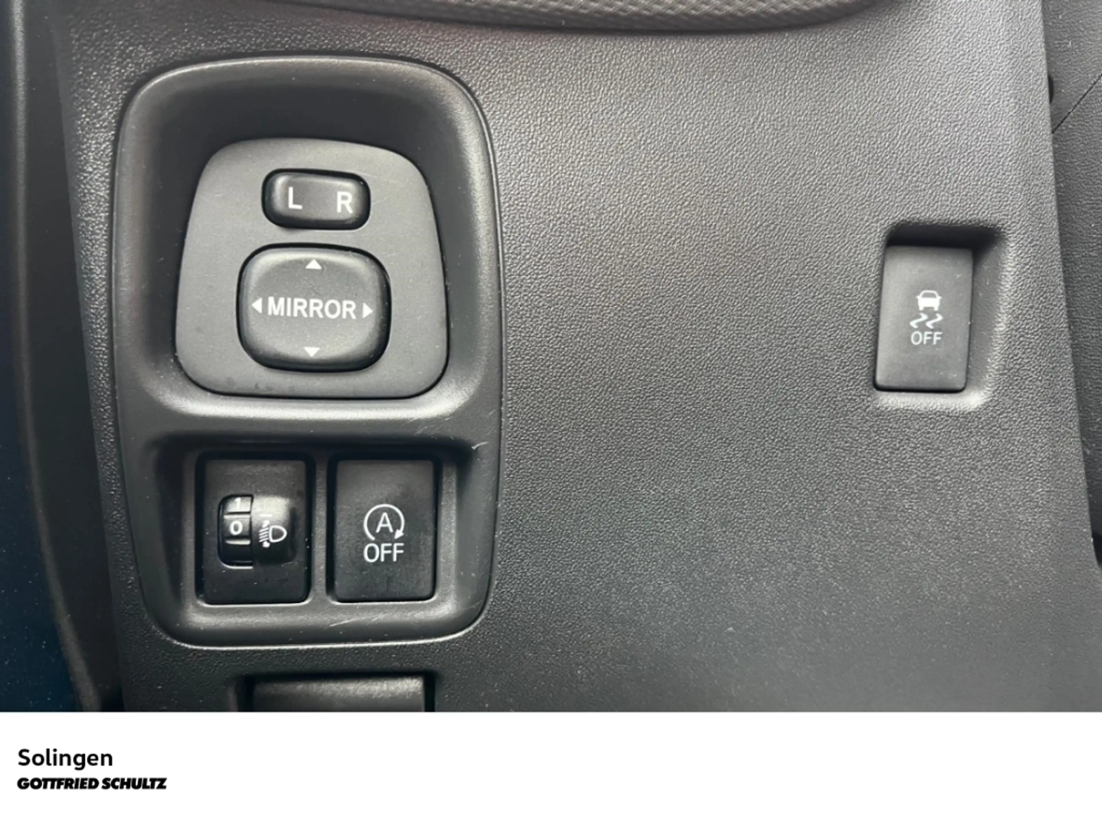 Citroen C1 1.0 Shine Klima   Kamera   SHZ   ACAA   Isofix — photo 11
