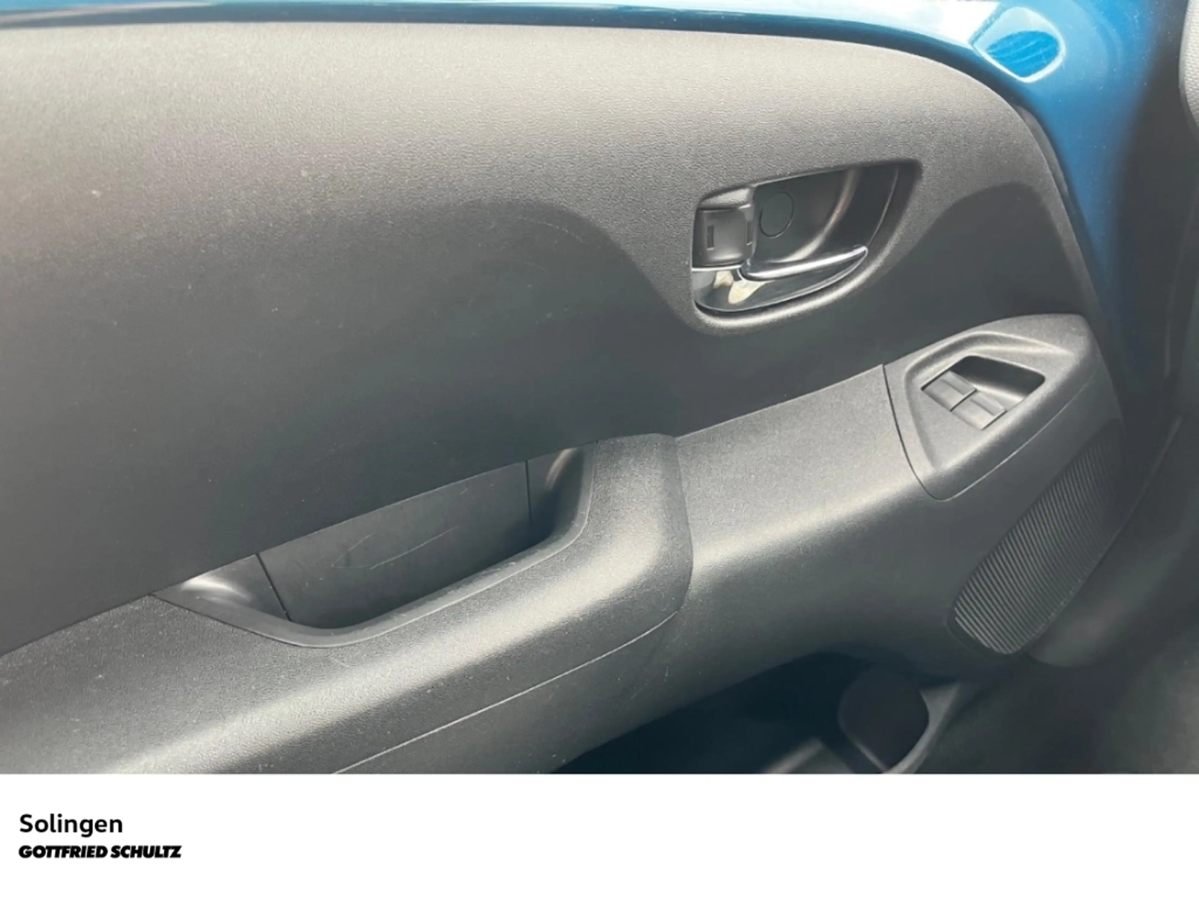 Citroen C1 1.0 Shine Klima   Kamera   SHZ   ACAA   Isofix — photo 10