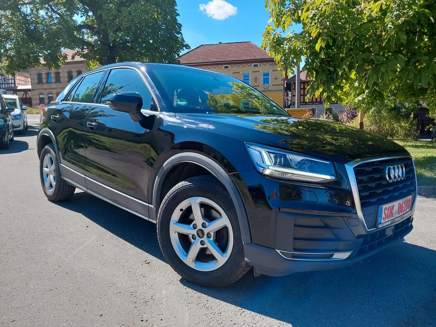 Audi Q2 30 TDI LED SHZ Preisreduziert ! Schwarz - 1