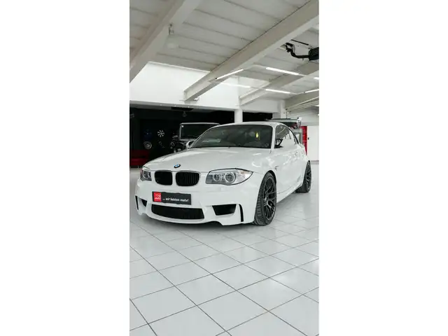 BMW 1er M Coupé 1er M Coupé *MOTORSPORT SITZE*ALPINWEISS*NAVI* Ansicht 24