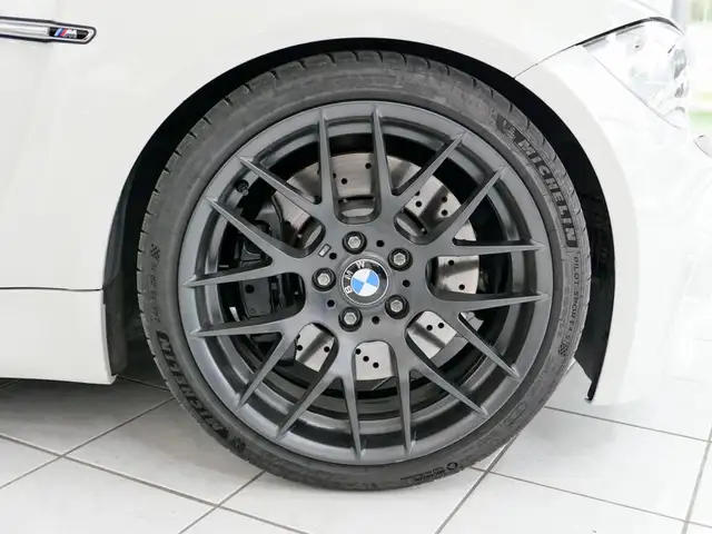 BMW 1er M Coupé 1er M Coupé *MOTORSPORT SITZE*ALPINWEISS*NAVI* Ansicht 22