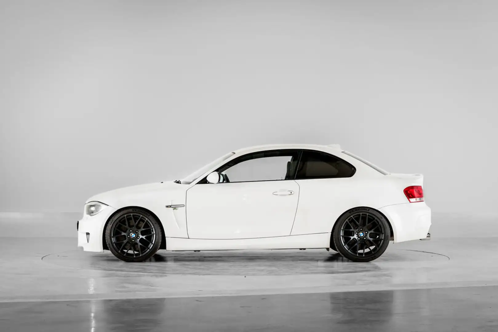 BMW 1er M Coupé 1er M Coupé *PERFORMANCE-SITZE*ALPINWEISS*NAVI* Weiß - 2