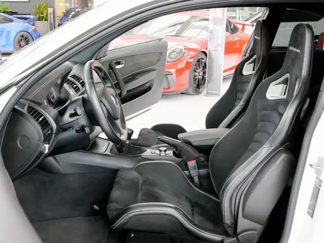 BMW 1er M Coupé 1er M Coupé *MOTORSPORT SITZE*ALPINWEISS*NAVI* Ansicht 20