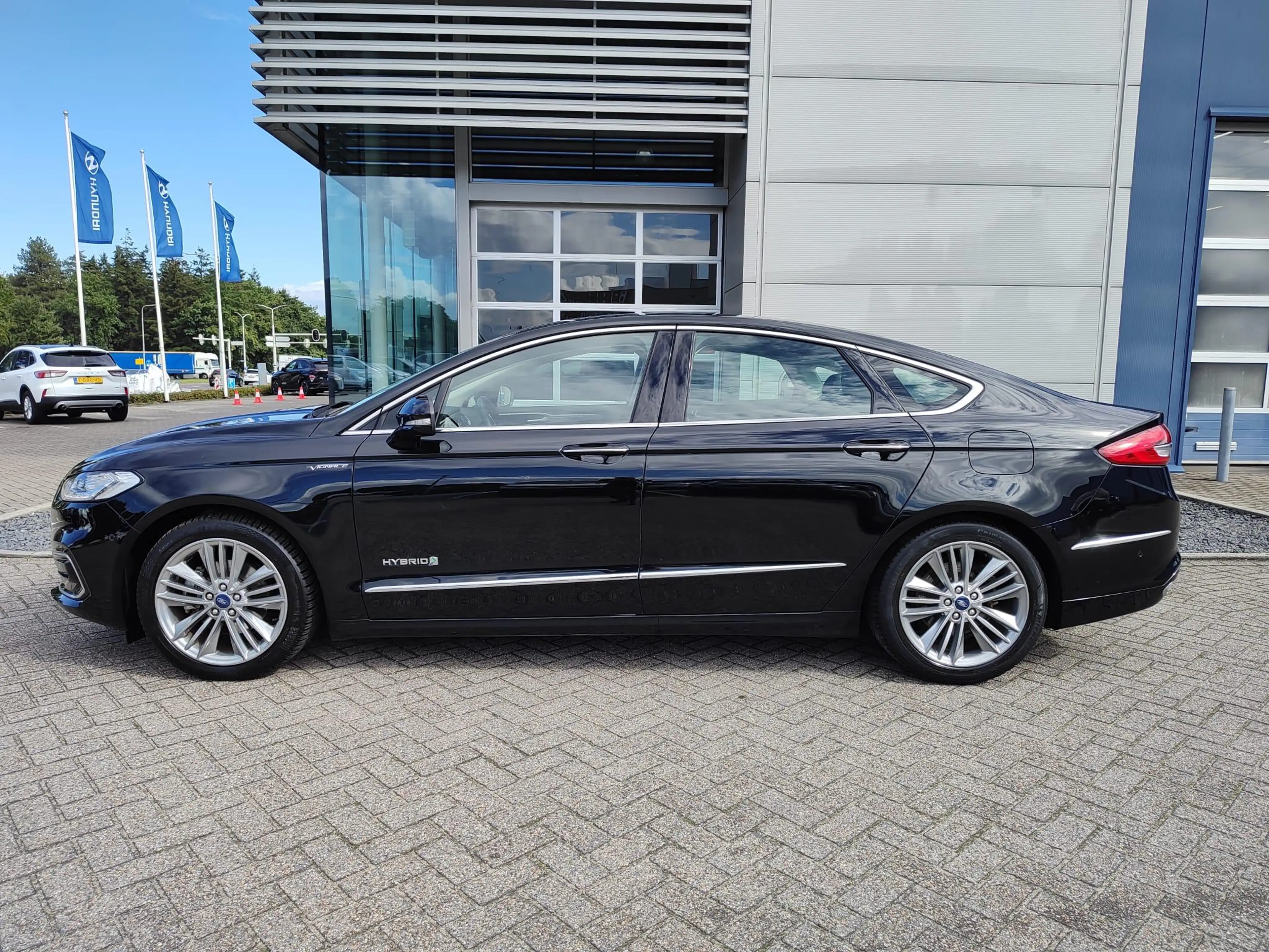 Ford Mondeo 2.0 IVCT HEV Vignale Stoelverwarming | Leder inter — photo 4