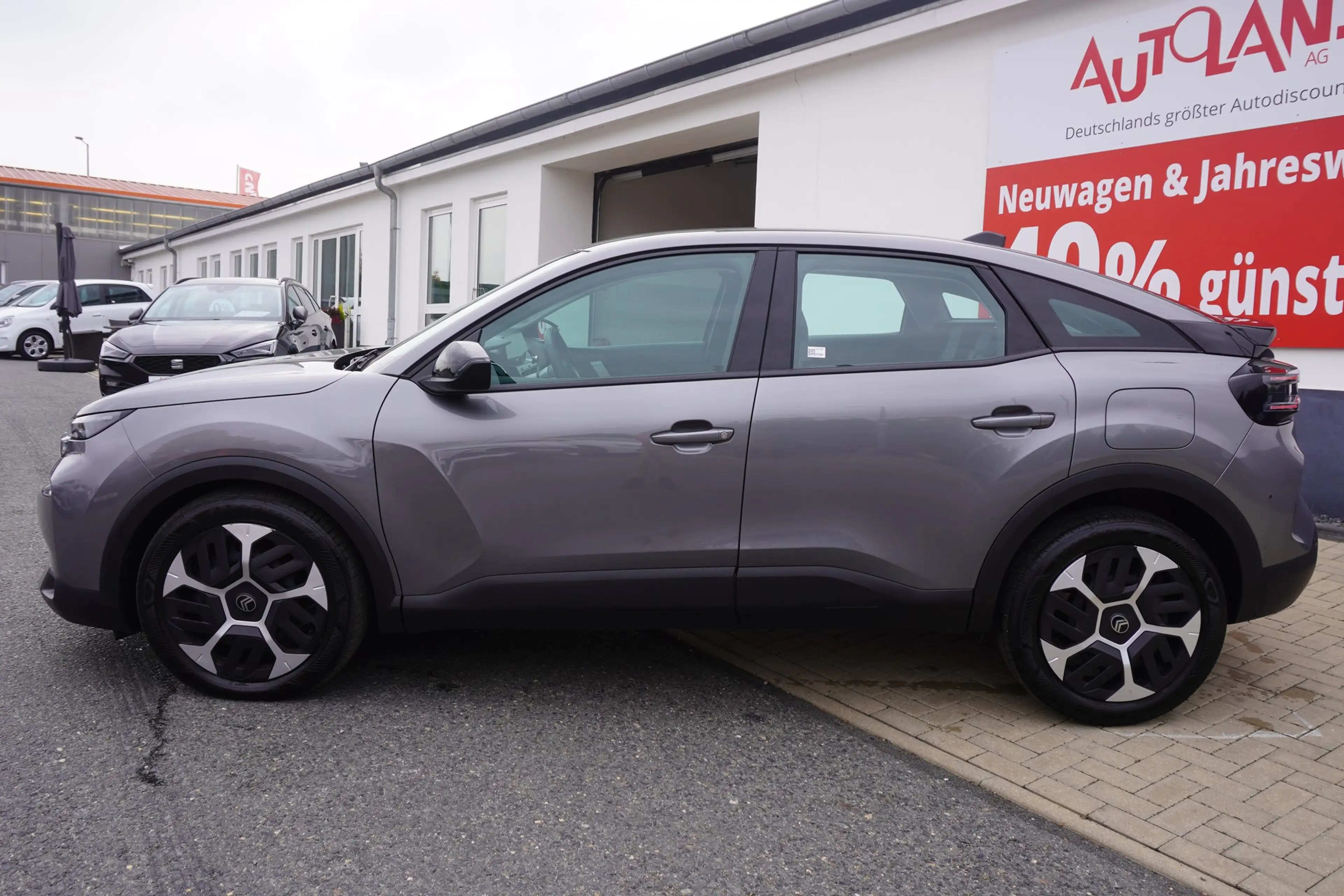 Citroen C4 Hybrid 145 Aut. LED Navi Kamera — photo 3