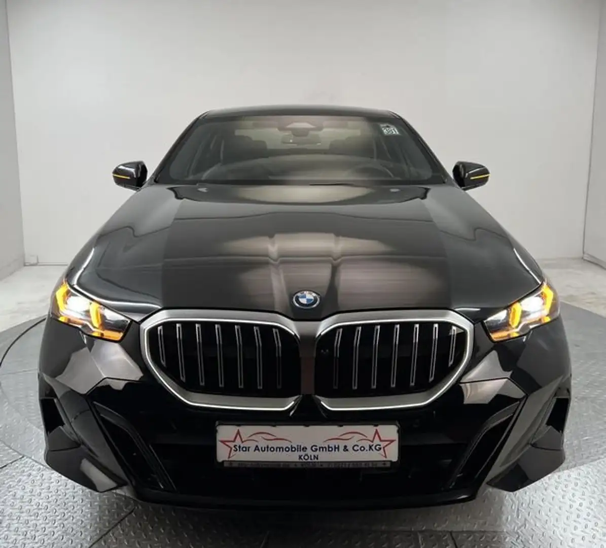 BMW 530 530e Touring Negro - 2