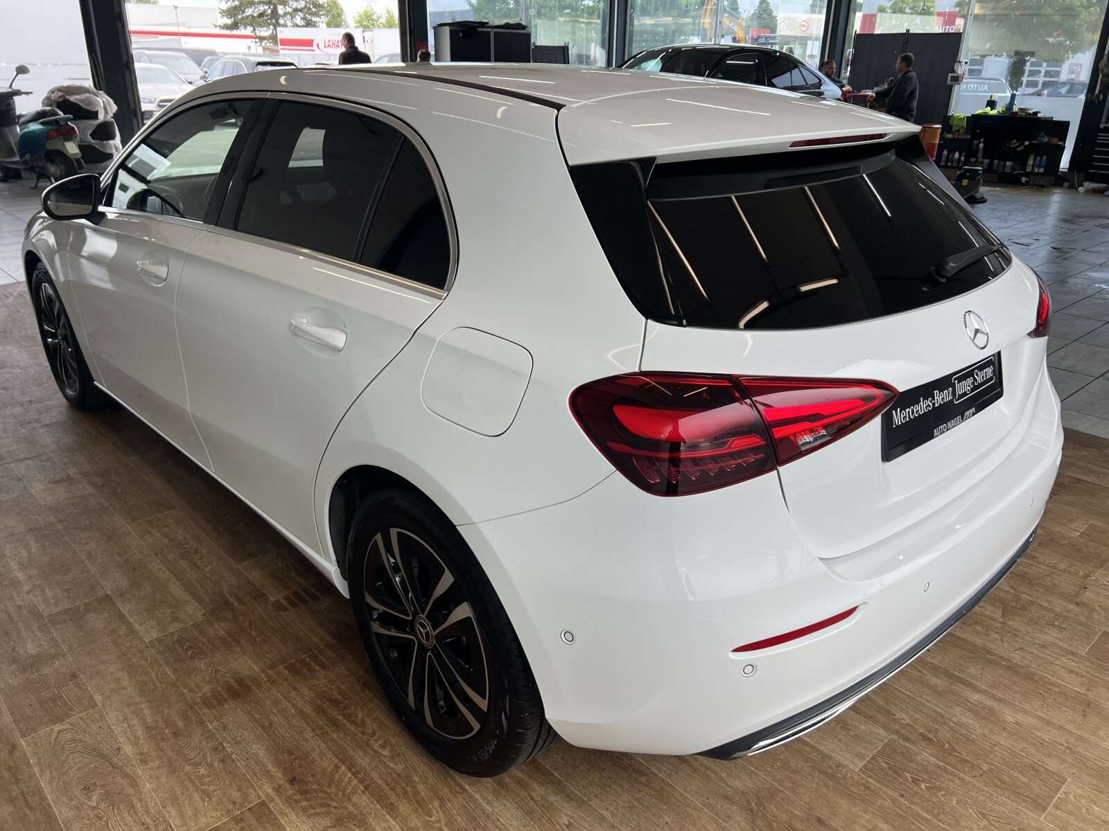 Mercedes-Benz A 180
