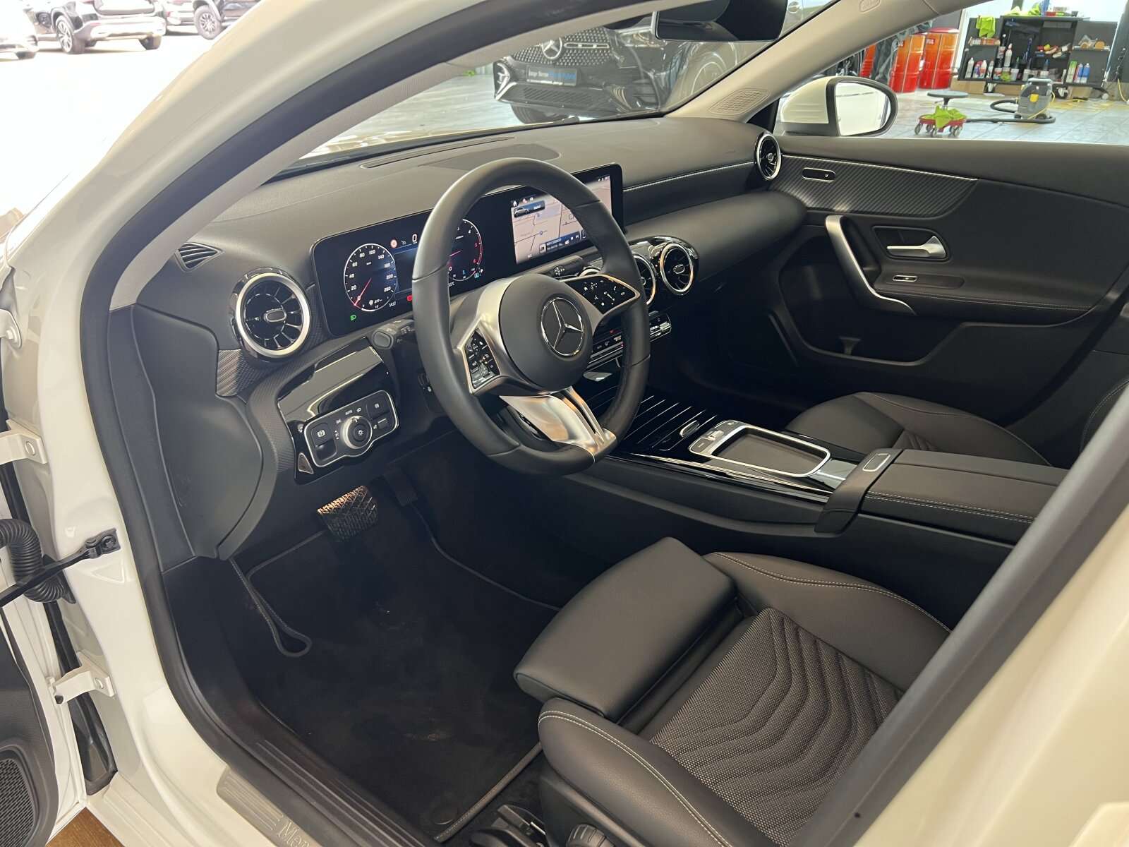 Mercedes-Benz A 180