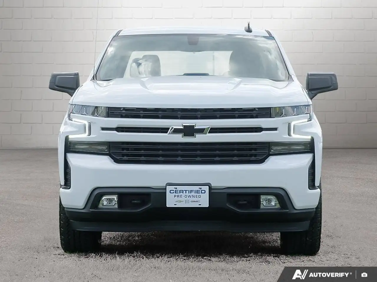 Chevrolet Silverado 1500 снимка Chevrolet Silverado 1500