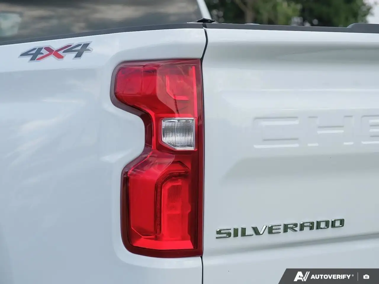 Chevrolet Silverado 1500 снимка Chevrolet Silverado 1500