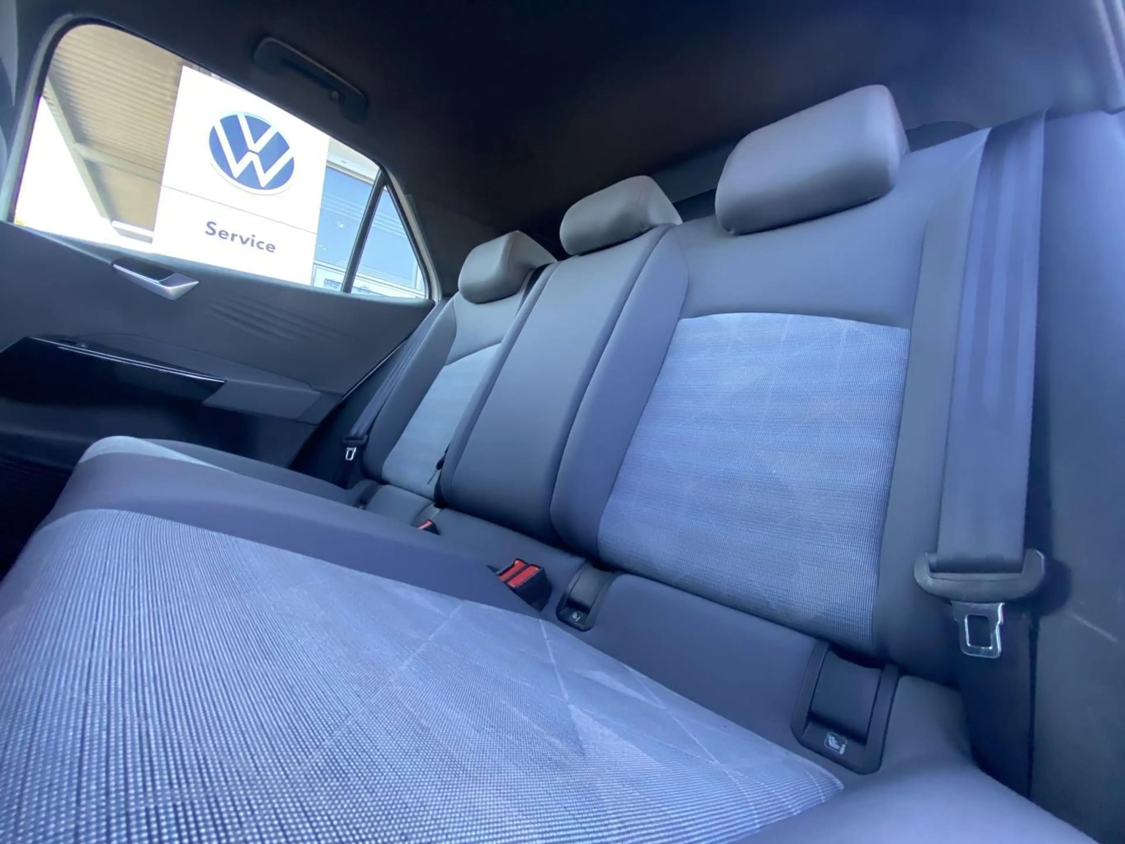 Volkswagen ID.3 PURE APP-CONNECT+NAVI+CCS+LED+DAB+LANE-ASSI — photo 11