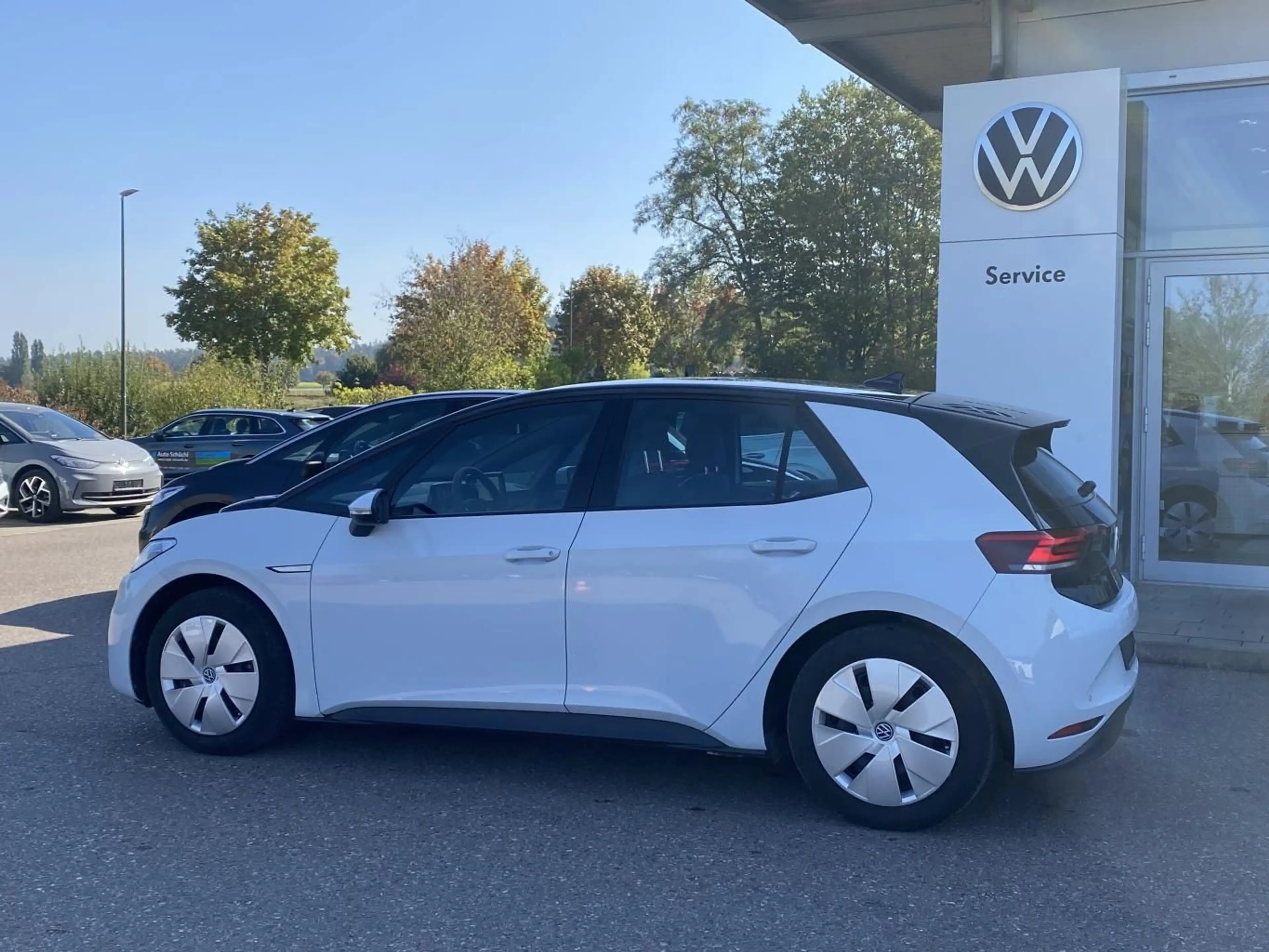 Volkswagen ID.3 PURE APP-CONNECT+NAVI+CCS+LED+DAB+LANE-ASSI — photo 3