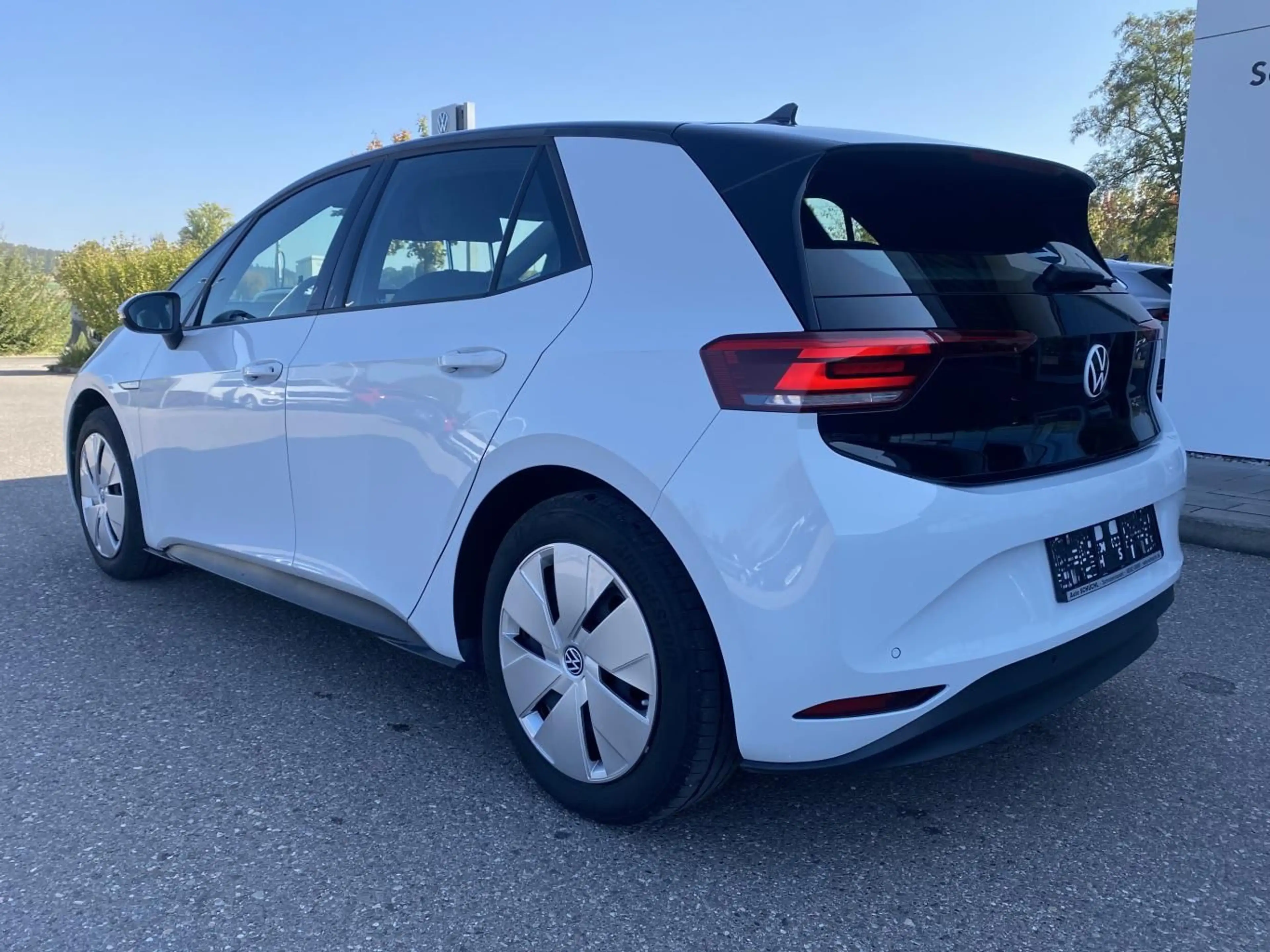 Volkswagen ID.3 PURE APP-CONNECT+NAVI+CCS+LED+DAB+LANE-ASSI — photo 4