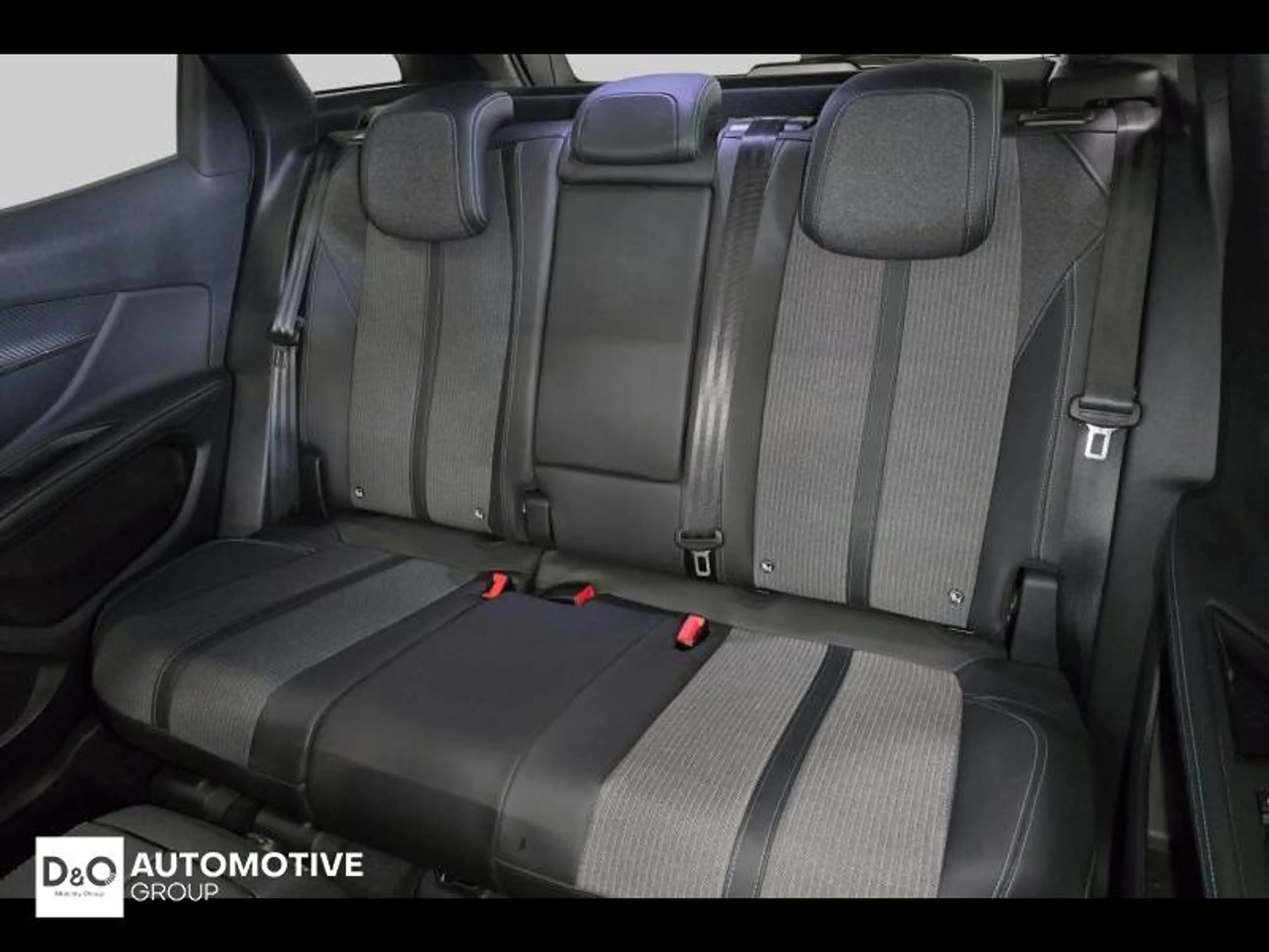 Peugeot 3008 Allure Pack camera gps — photo 8