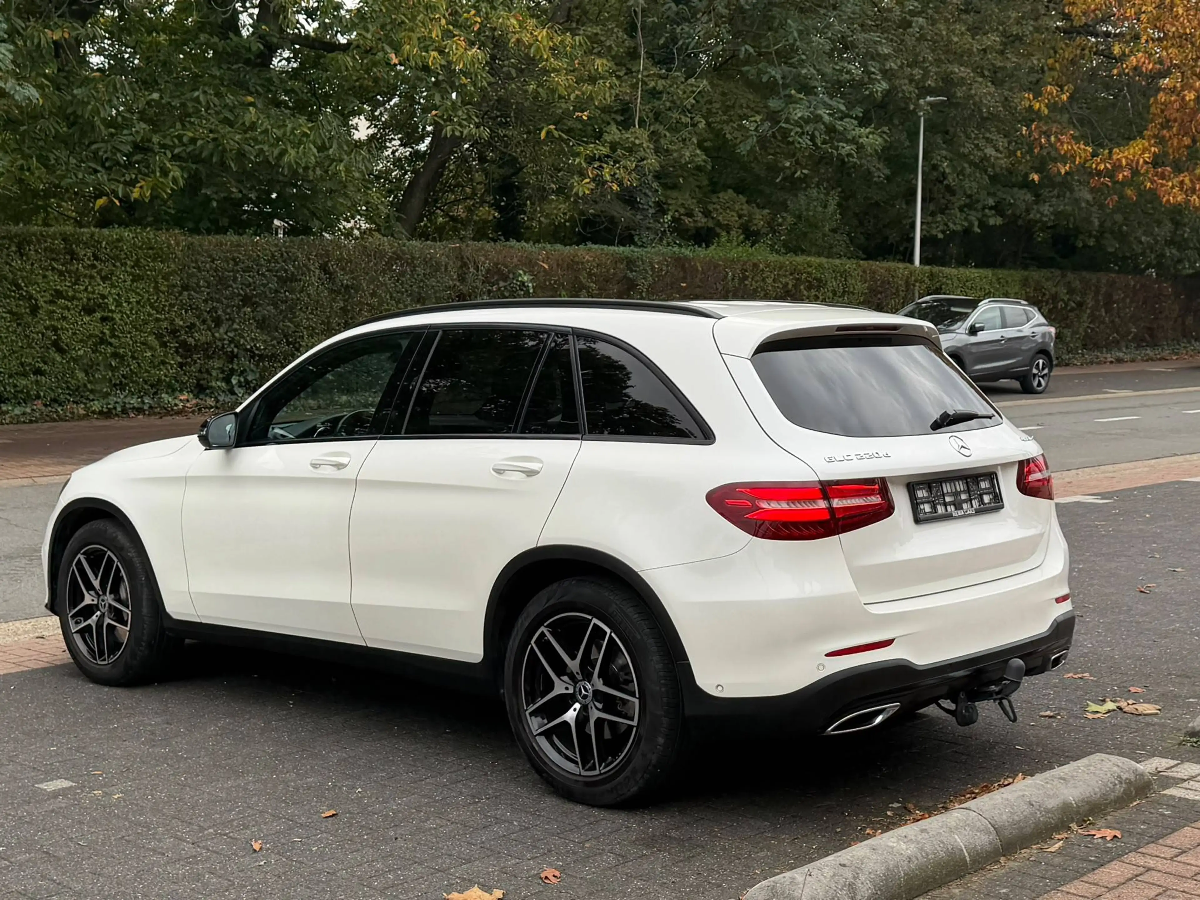 Mercedes-Benz GLC 220 GLC Coupé 220 d 4-Matic Business Solution AMG (EU6c) — photo 6