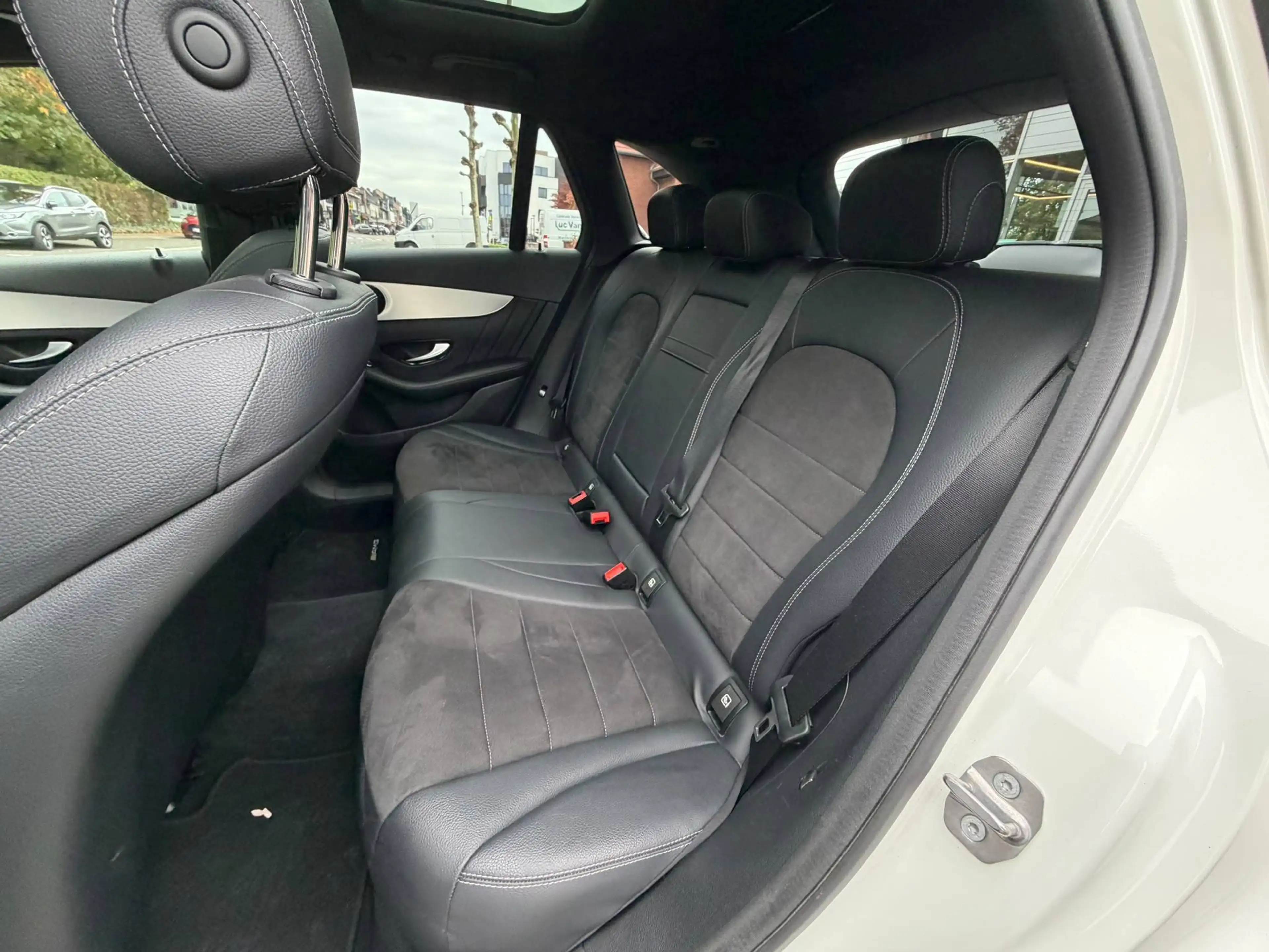 Mercedes-Benz GLC 220 GLC Coupé 220 d 4-Matic Business Solution AMG (EU6c) — photo 14