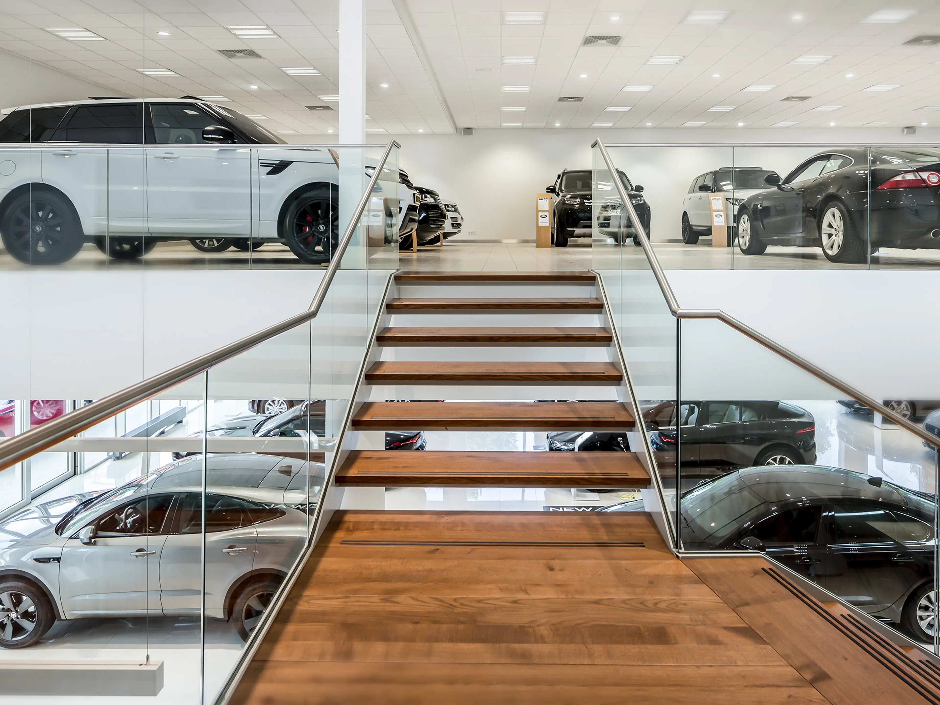 Aston Martin DBX 4.0 V8 707 — photo 47