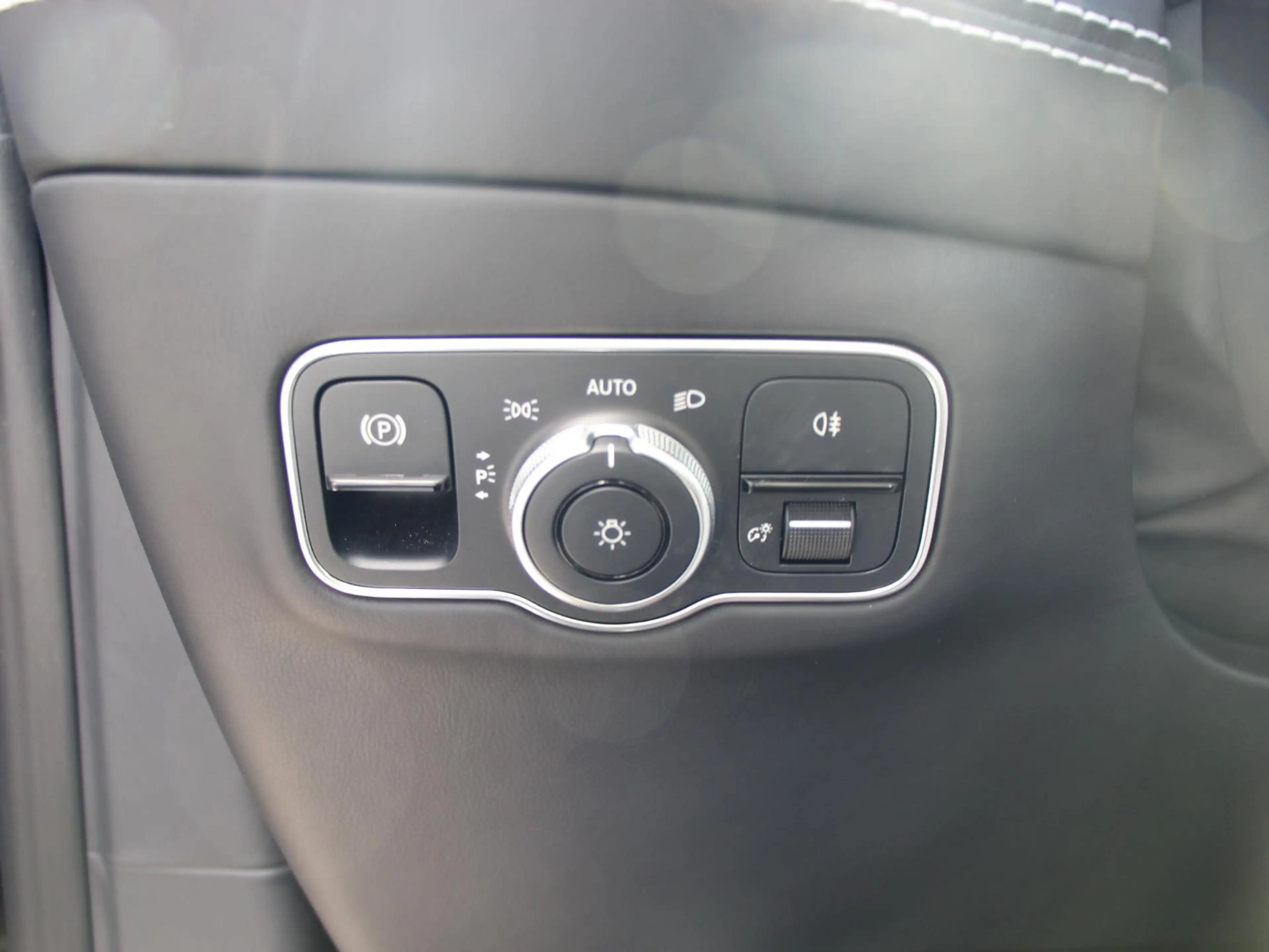 Aston Martin DBX 4.0 V8 707 — photo 15