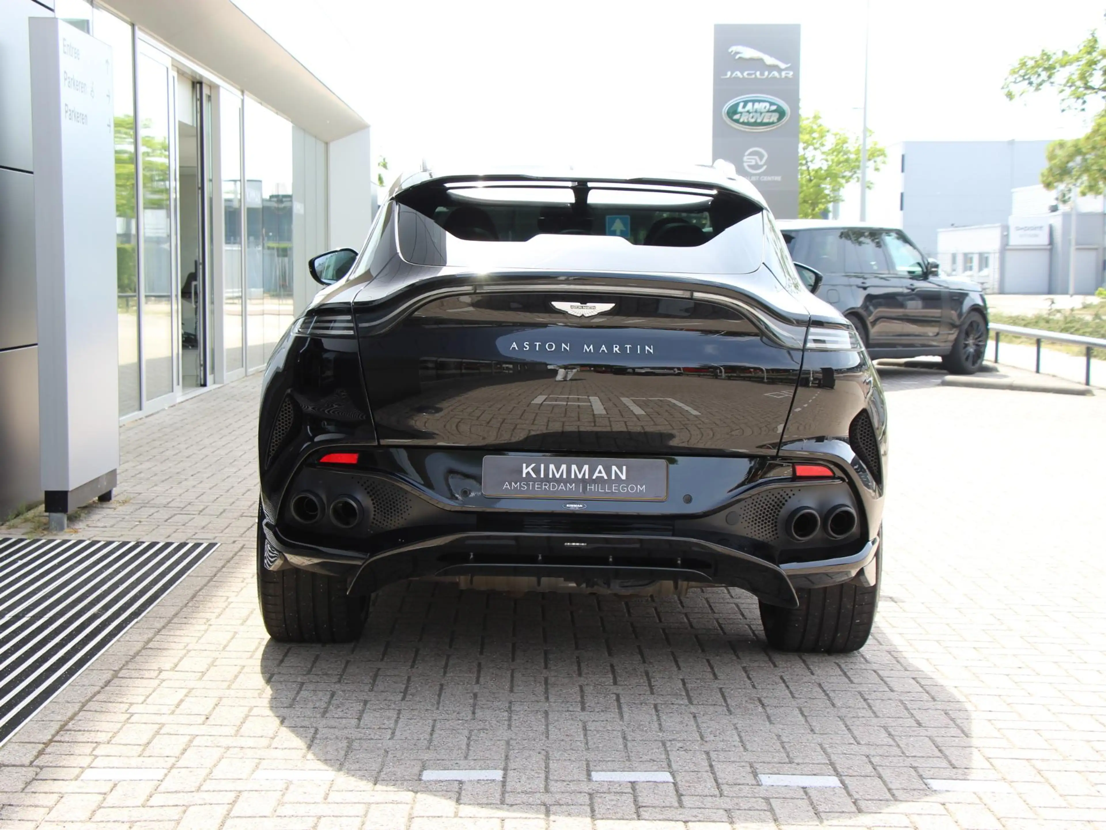 Aston Martin DBX 4.0 V8 707 — photo 8
