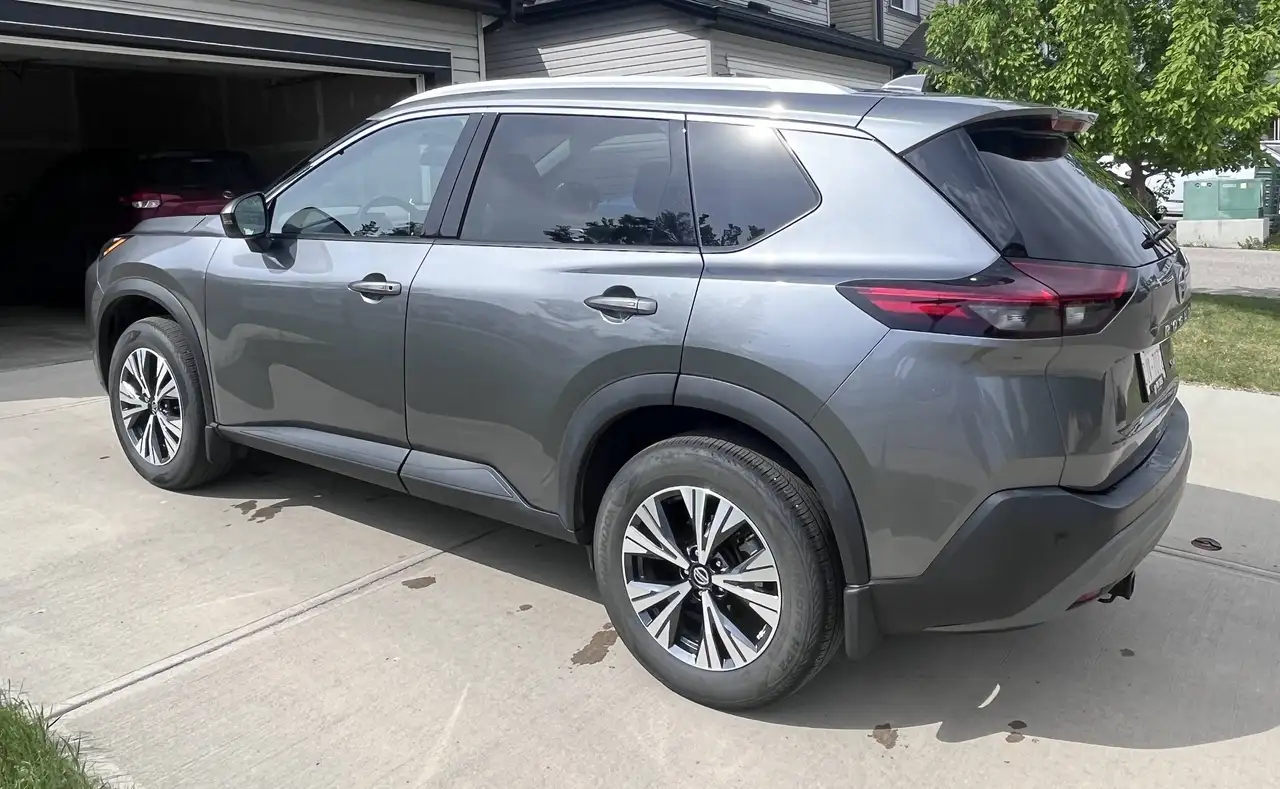 Nissan Rogue снимка Nissan Rogue