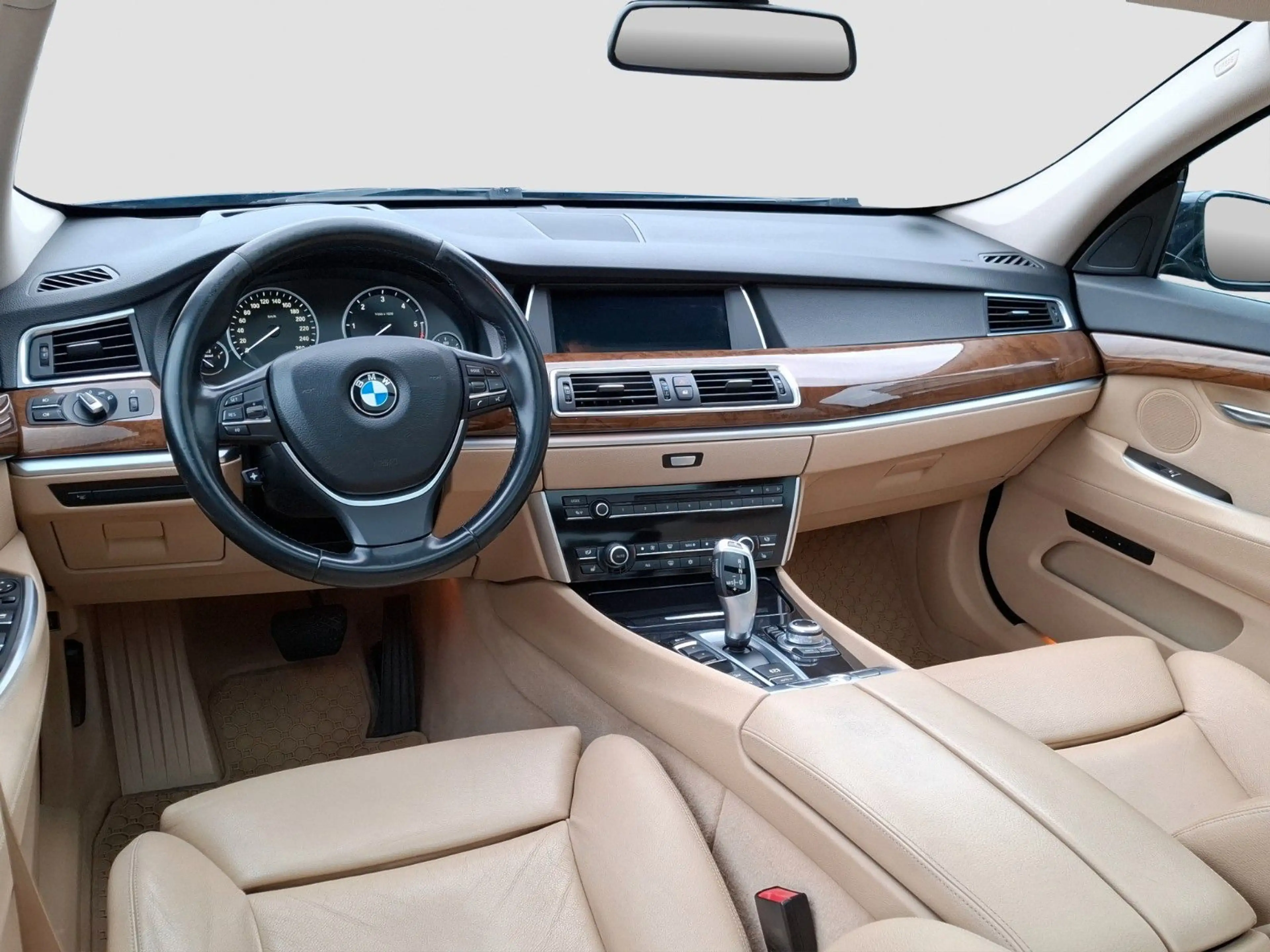 BMW 530 xDrive=SOFT-CLOSE=PANO=STANDHZ — photo 11