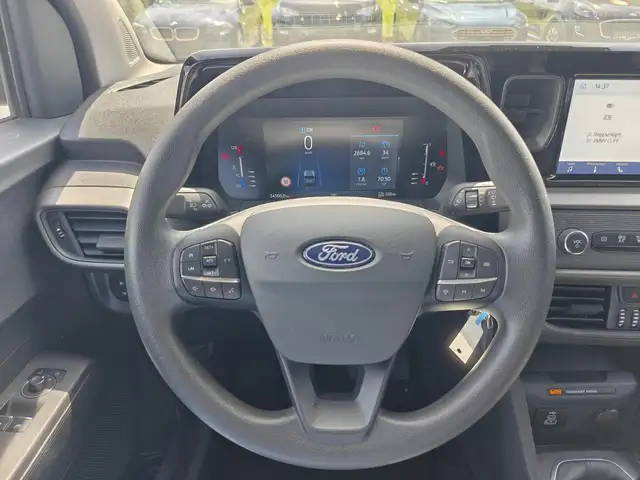 Ford Tourneo Courier view 12