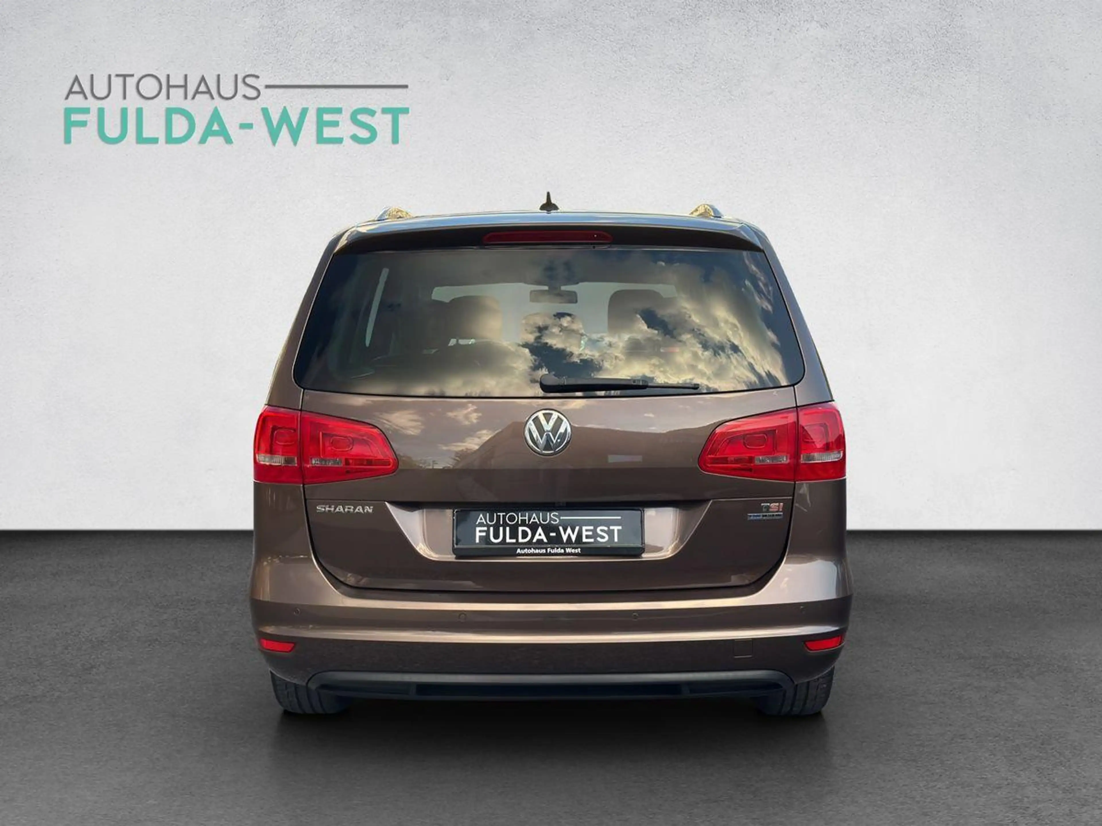 Volkswagen Sharan 1.4TSI Highline Leder Bi-Xenon R-Kamera — photo 7