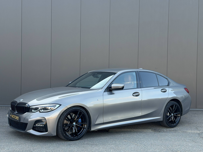 BMW 320 iAS 184cv - Pack M - Freins M - HiFi - Camera — photo 3