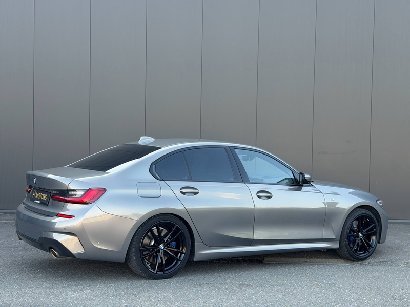 BMW 320 iAS 184cv - Pack M - Freins M - HiFi - Camera — photo 4