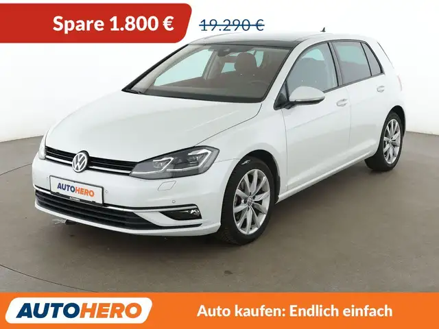 Volkswagen Golf 1.5 TSI ACT Highline BMT Aut.*NAVI*LED*PANO*PDC*