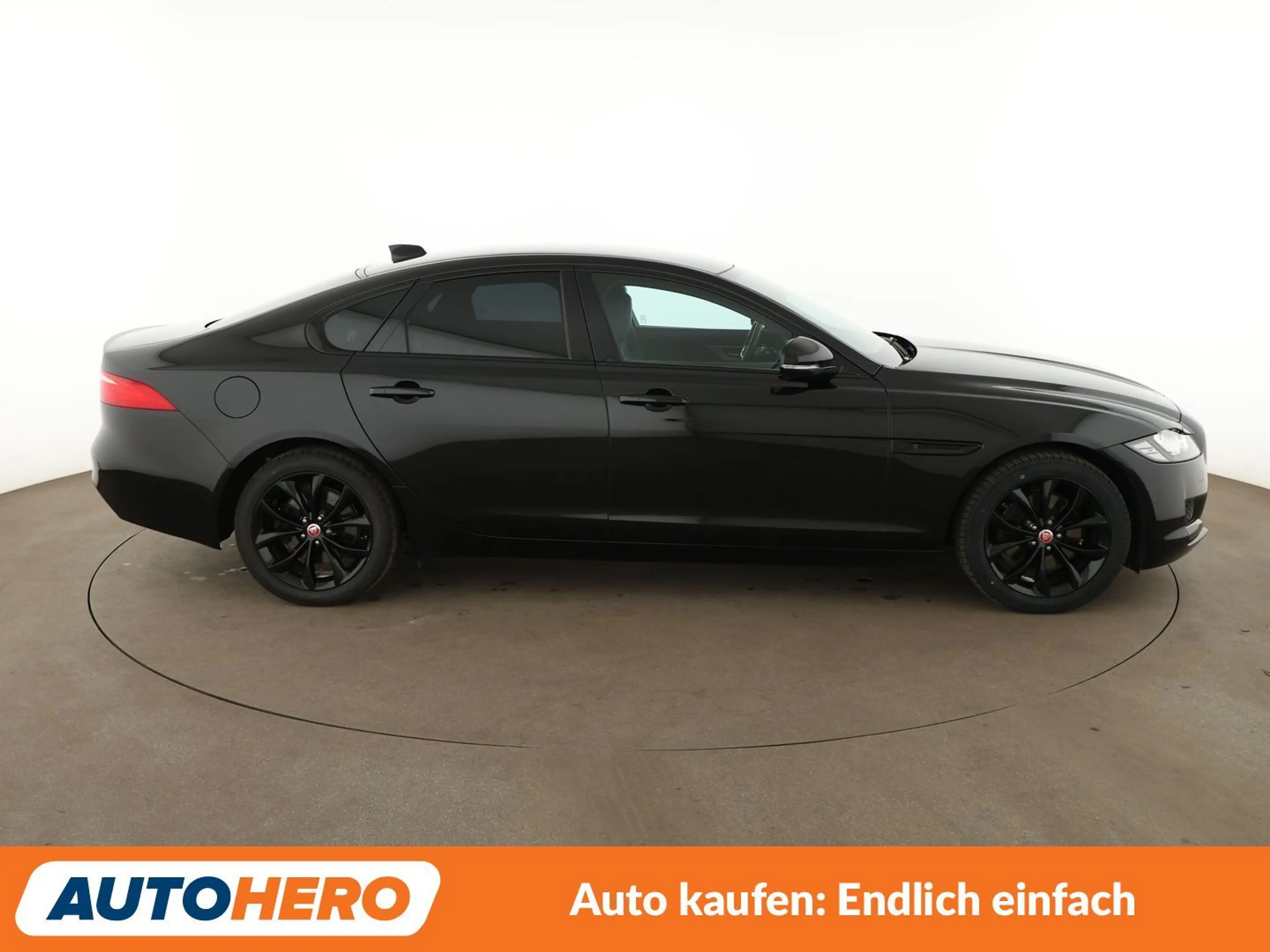 Jaguar XF 25t HSE Aut.*NAVI*CAM*TEMPO*SHZ* — photo 7