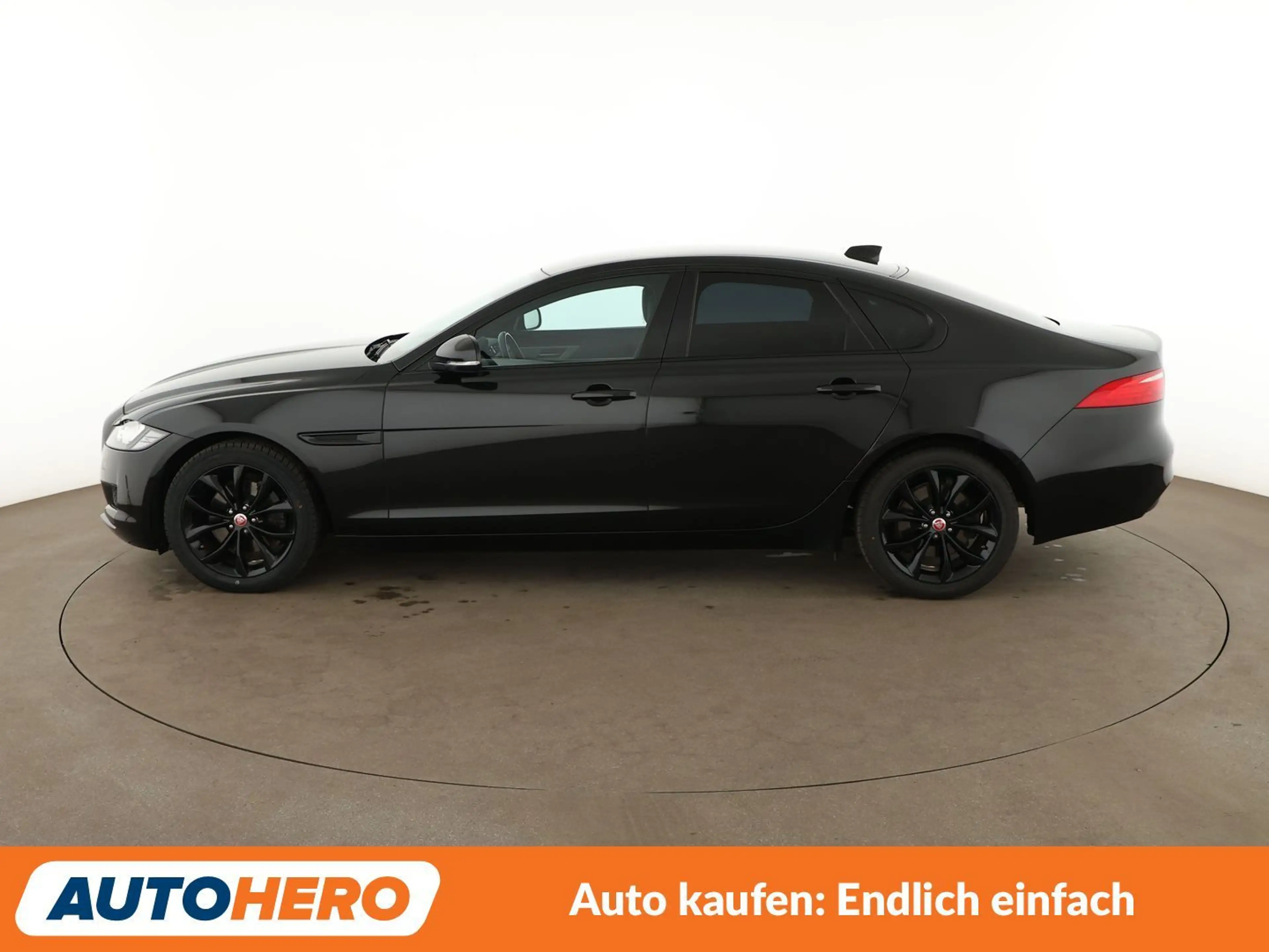 Jaguar XF 25t HSE Aut.*NAVI*CAM*TEMPO*SHZ* — photo 3
