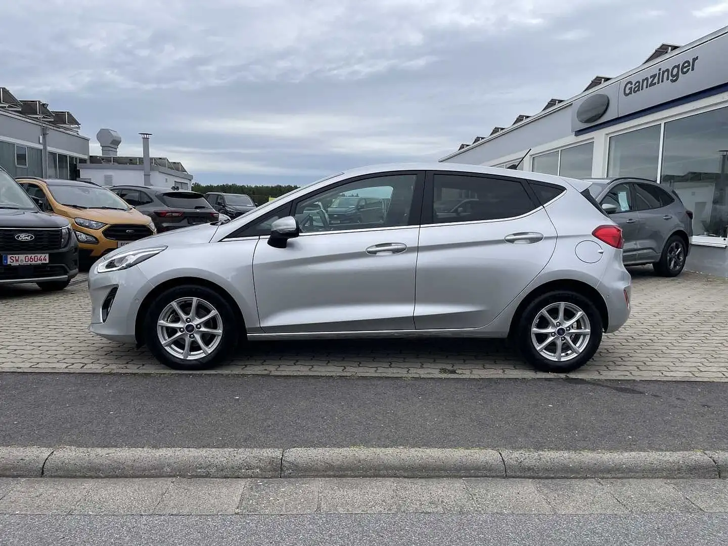 Ford Fiesta Titanium 5-tg, GARANTIE+LED+ACC+NAVI+DAB+KAMERA+PD Argent - 2