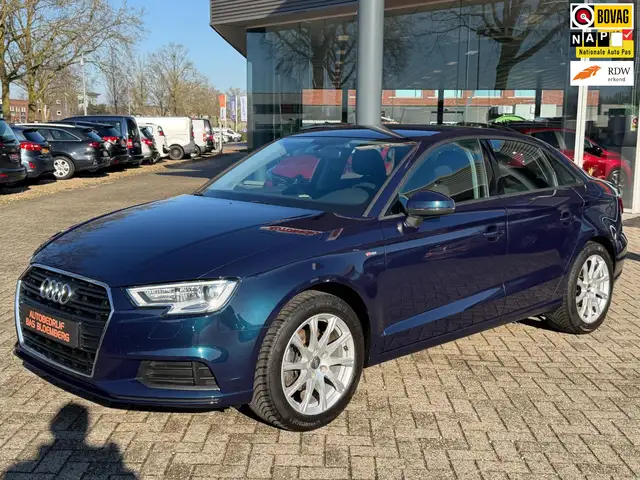 Audi A3 Limousine 30 TFSI Pro Line, Navi, Cruise control,