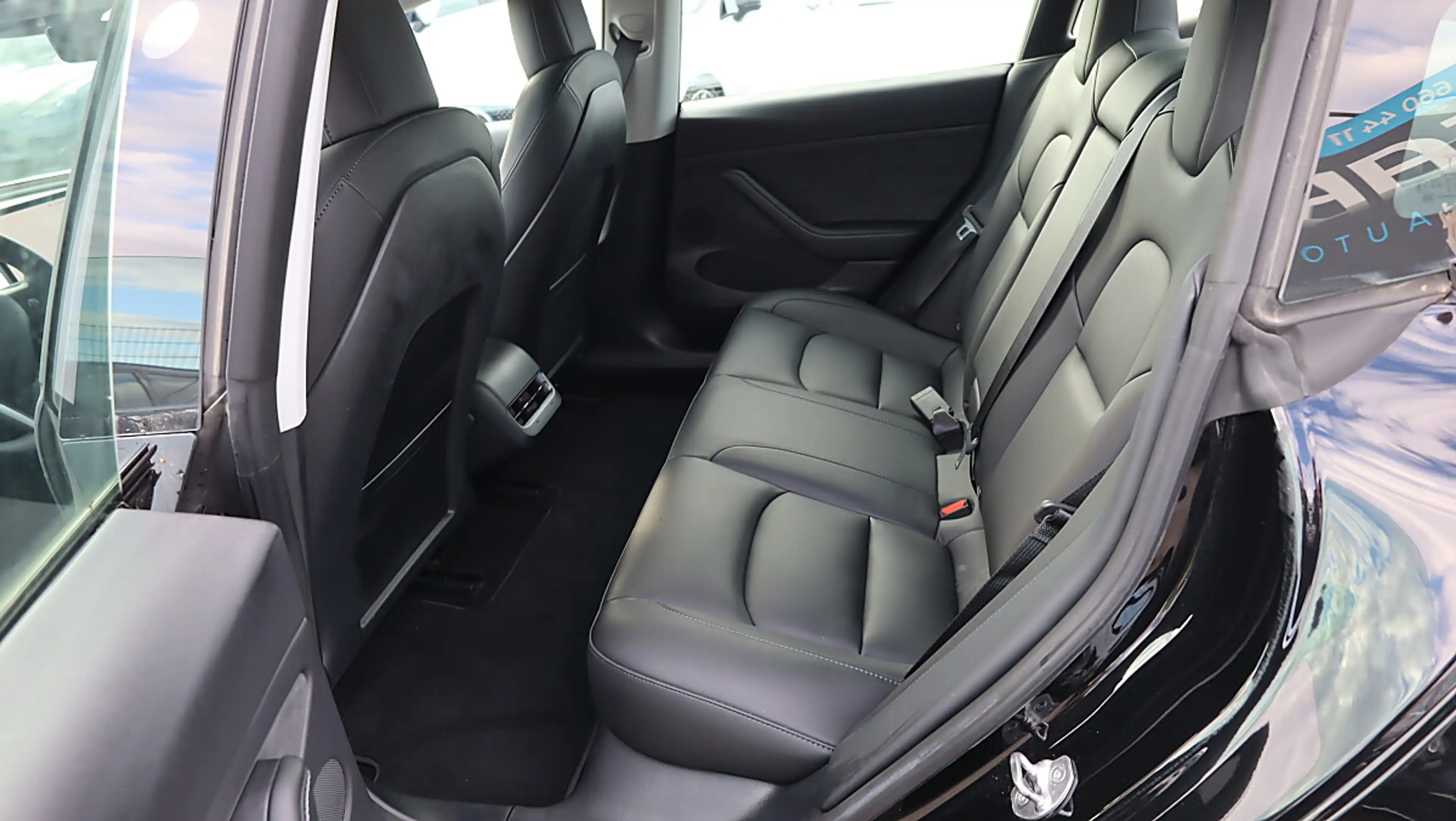 Tesla Model 3 RWD 57,5kWh NAVI AUTOPILOT LED KAMERA... — photo 9