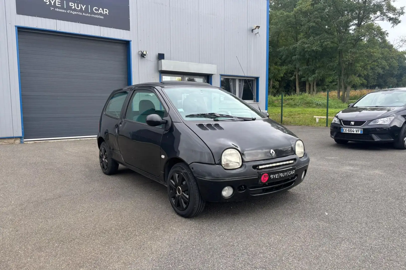 Renault Twingo Twingo 1.2i 16V 75CH Kiss Cool TOIT OUVRANT GTIE 12 MOIS Zwart - 2