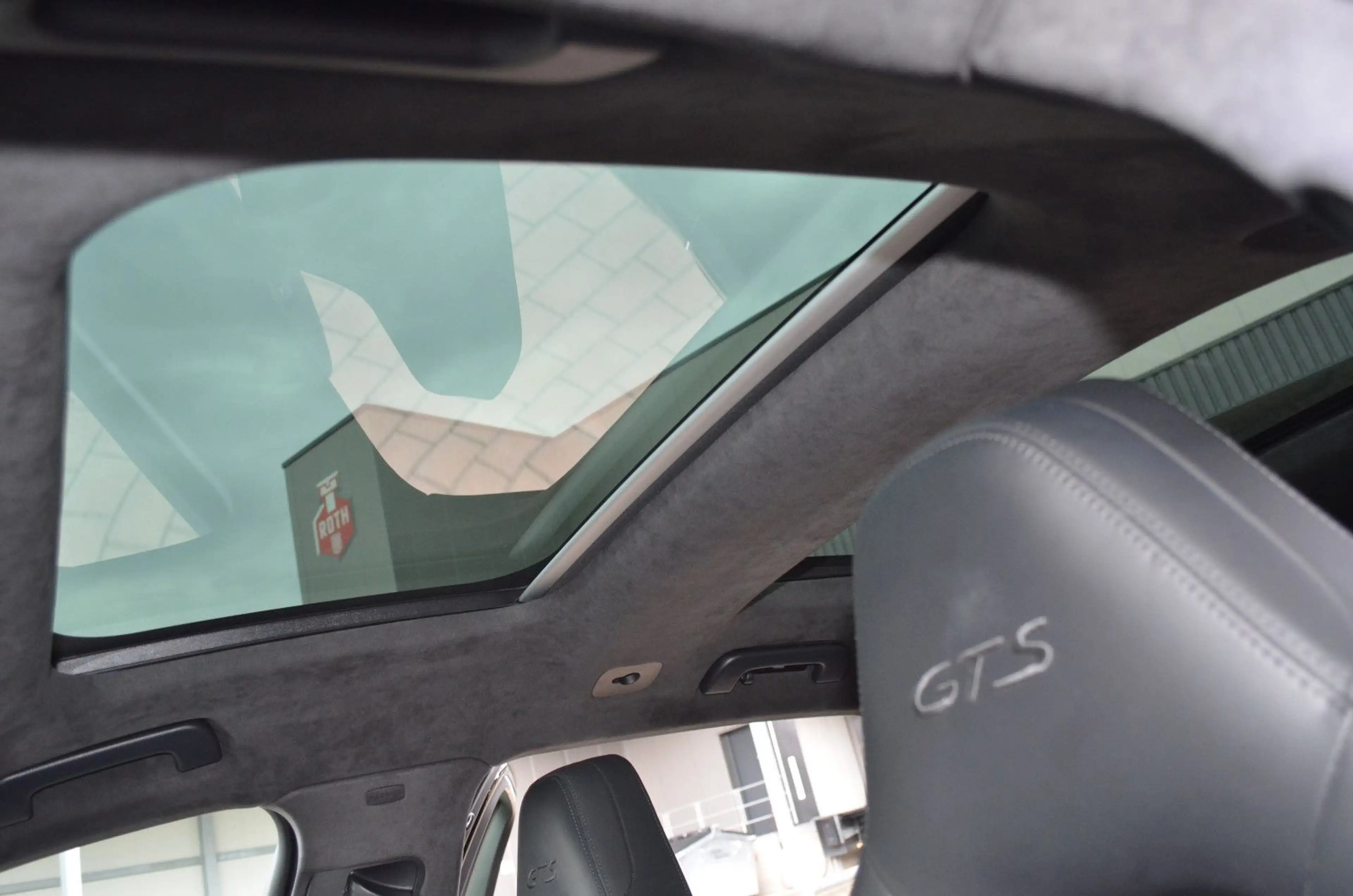 Porsche Panamera Sport Turismo GTS Super Ausstattung — photo 18