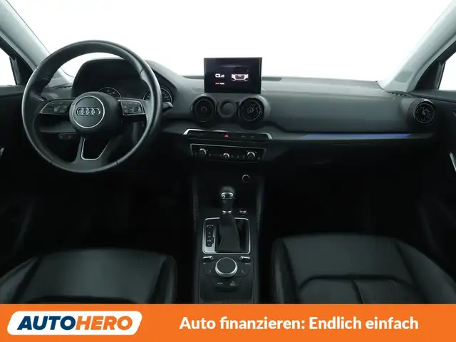 Audi Q2 view 12