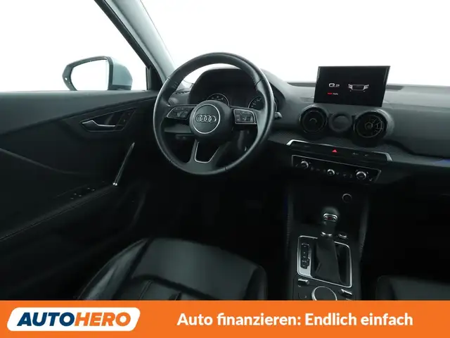 Audi Q2 view 13