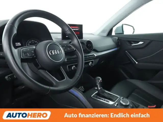 Audi Q2 view 11