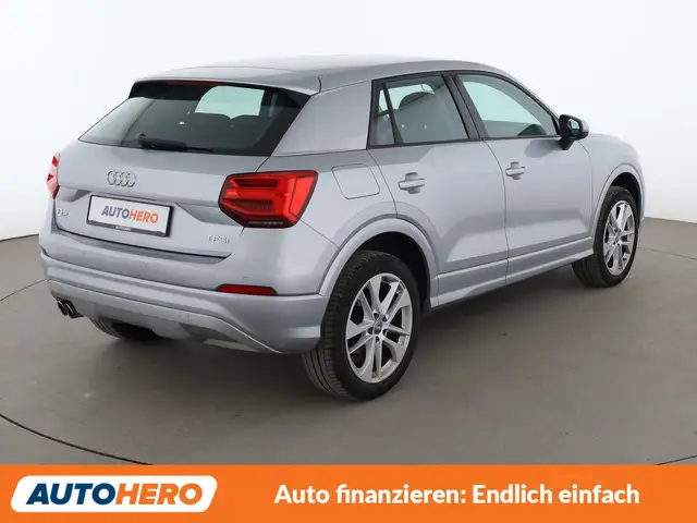 Audi Q2 view 6