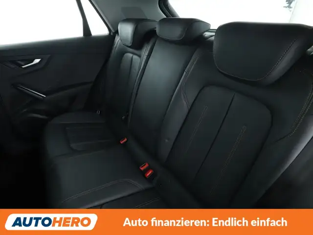 Audi Q2 view 14