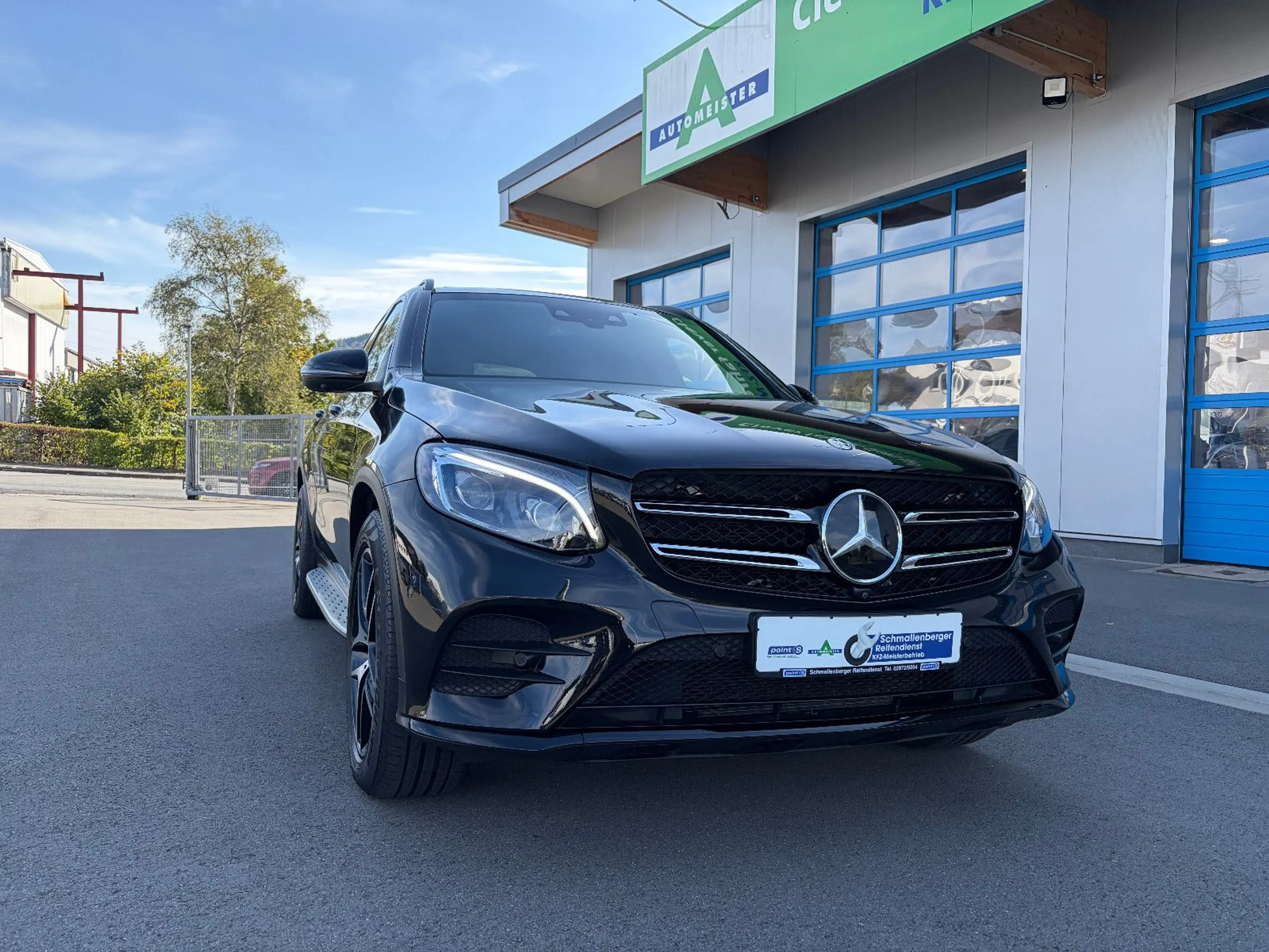 Mercedes-Benz GLC 350 d 4Matic AMG LED NIGHT PANO 360° AHK AIR — photo 2