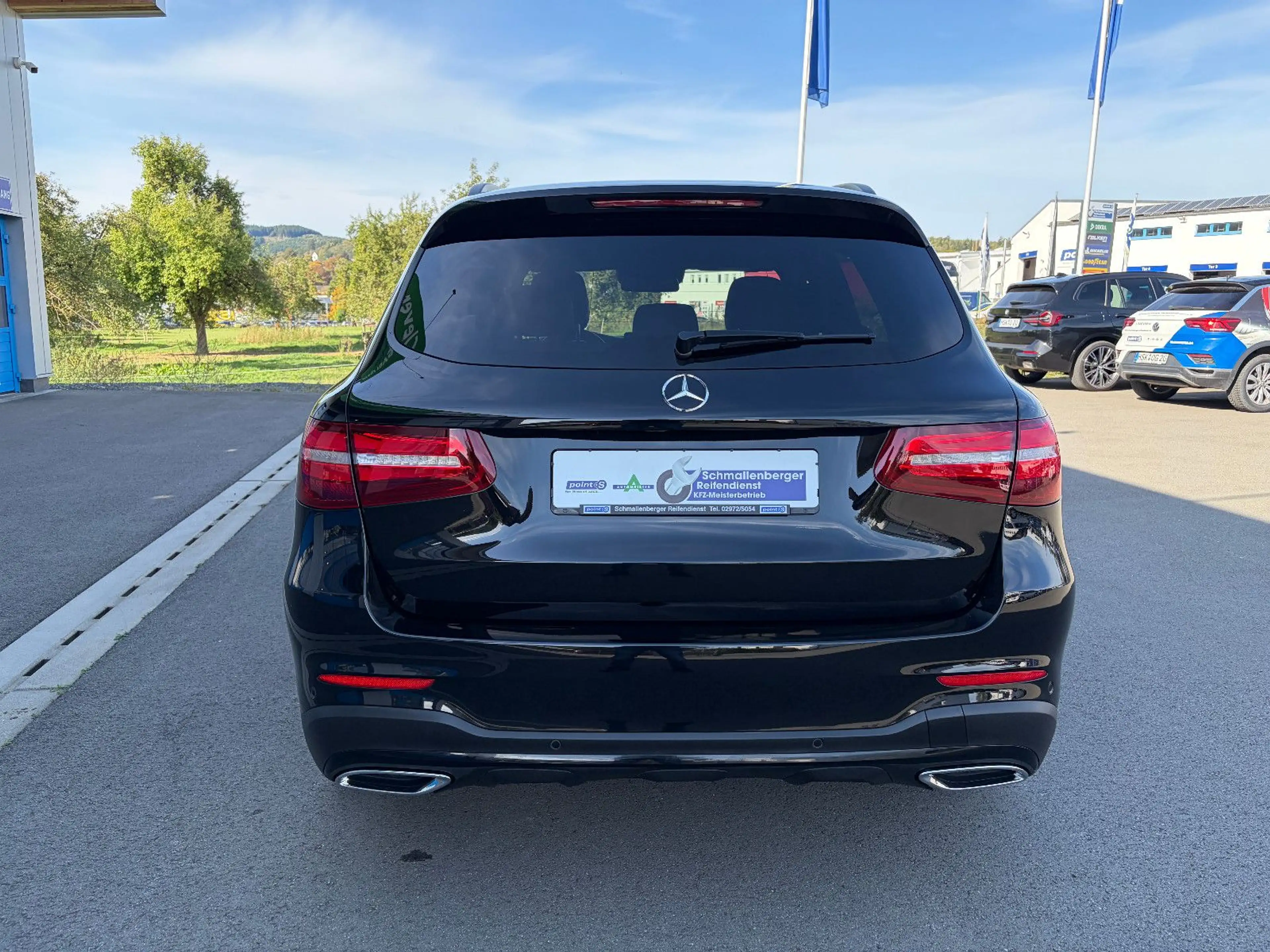 Mercedes-Benz GLC 350 d 4Matic AMG LED NIGHT PANO 360° AHK AIR — photo 9