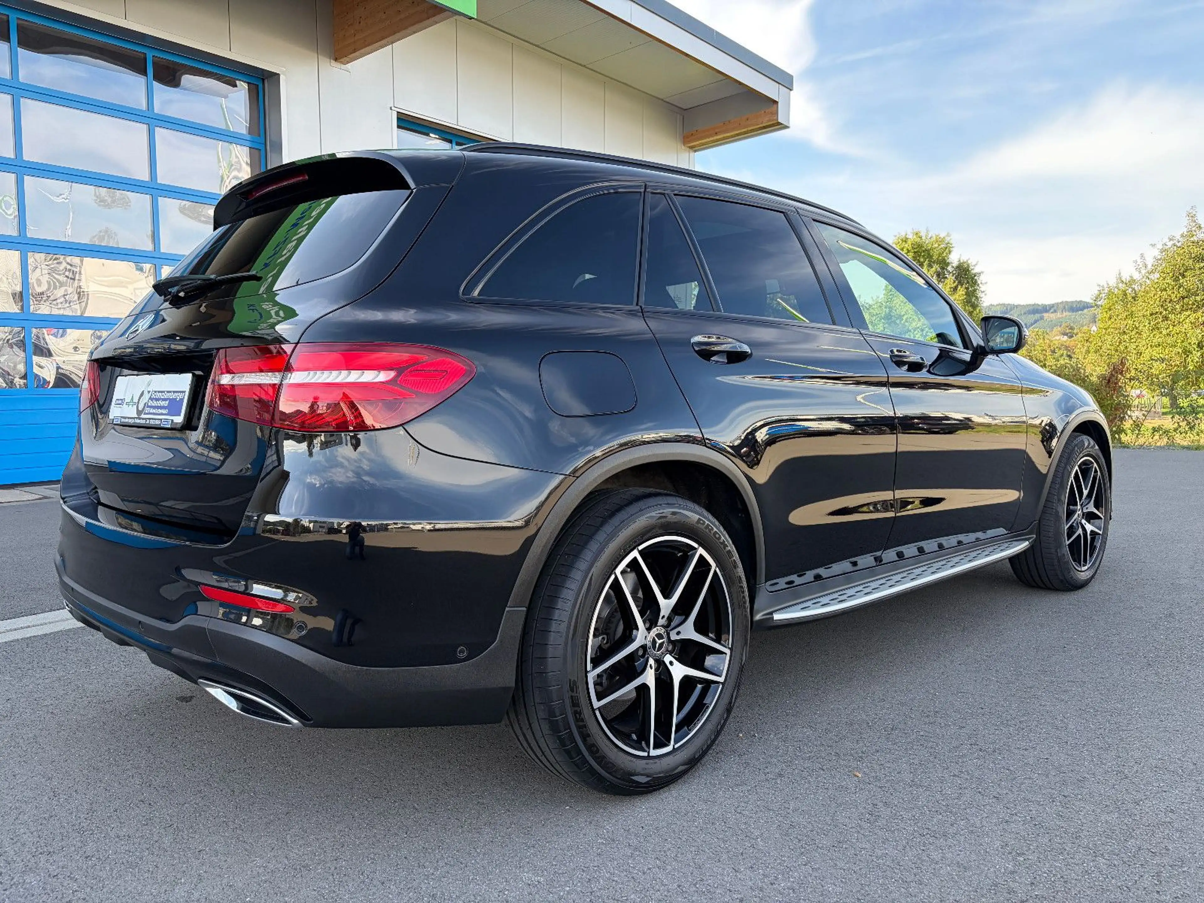 Mercedes-Benz GLC 350 d 4Matic AMG LED NIGHT PANO 360° AHK AIR — photo 6